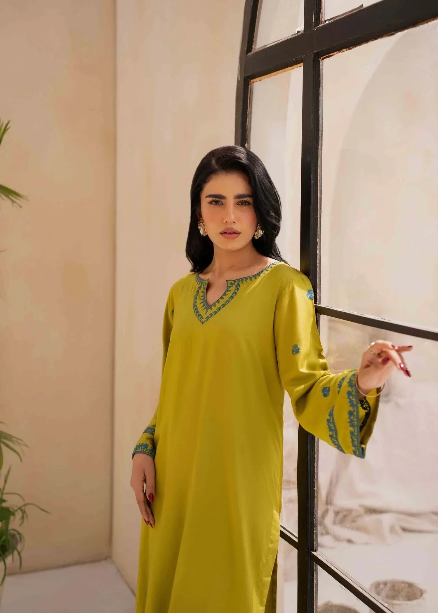 Ayesha Asif VERDENT FLAME SUIT Women 2pcs