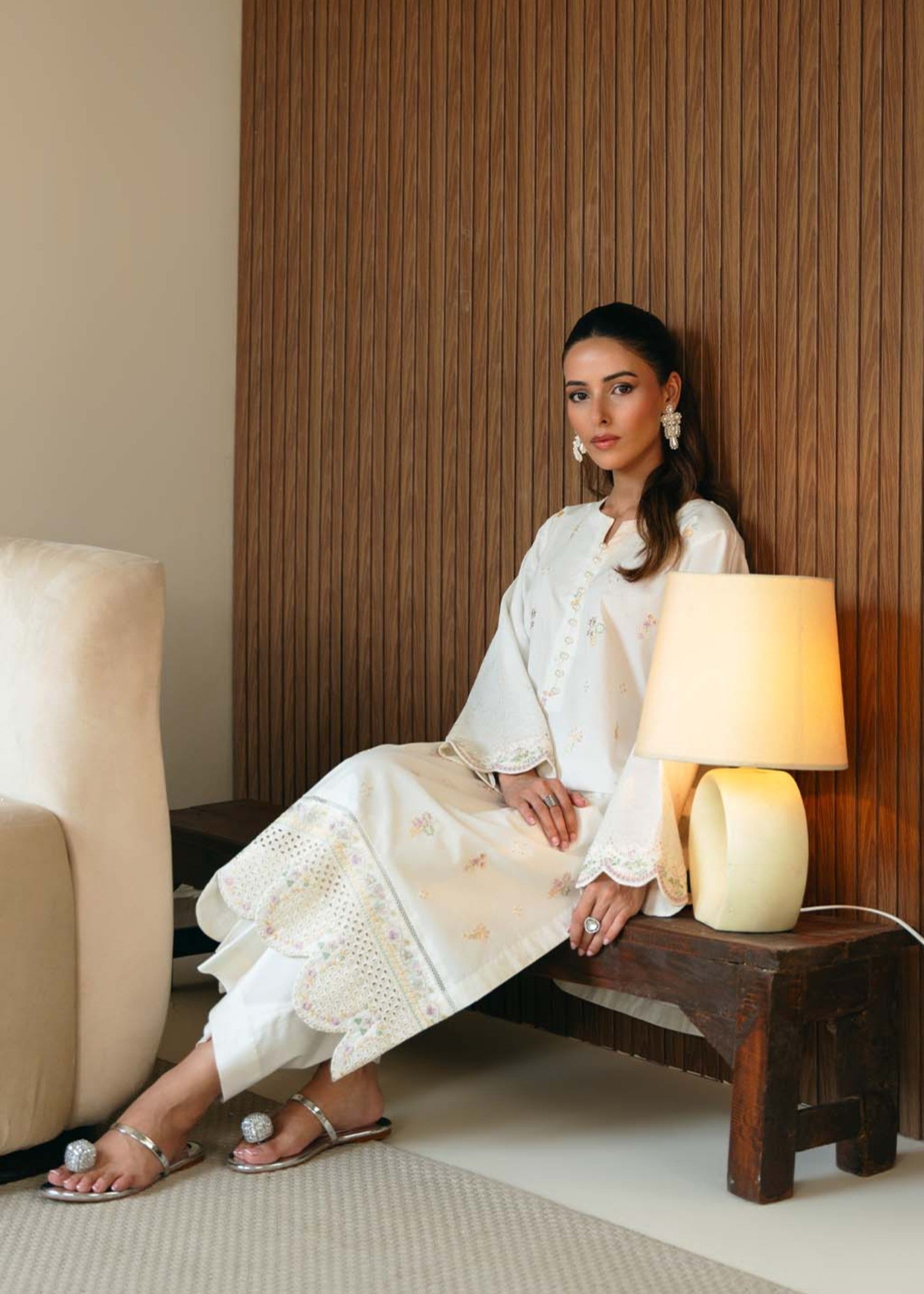 Neeshay SB 03 White Women 2pcs