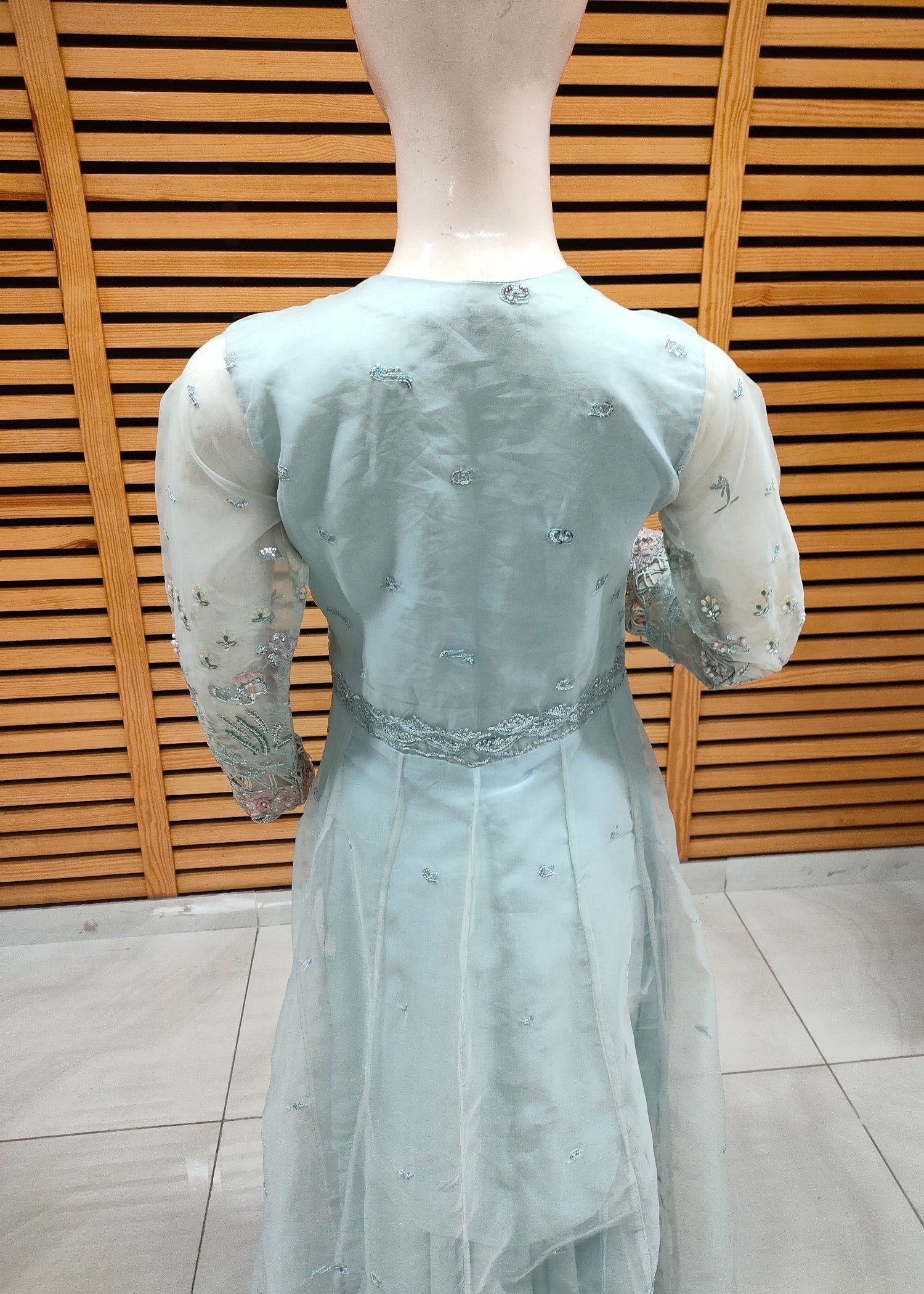 Republic Womenswear Rep wed 24 Kyla Women 3pcs