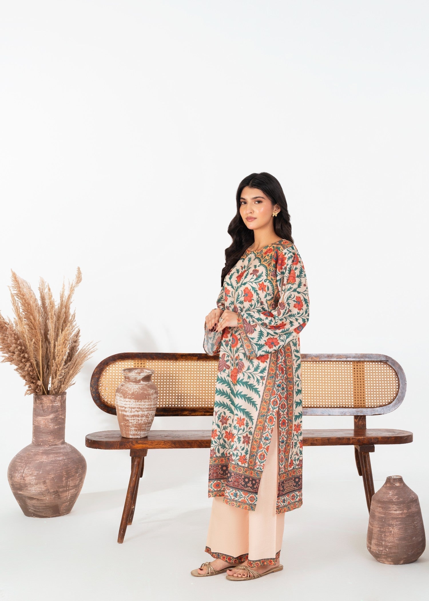 Stylish Collection JAHANIYA Women 2pcs