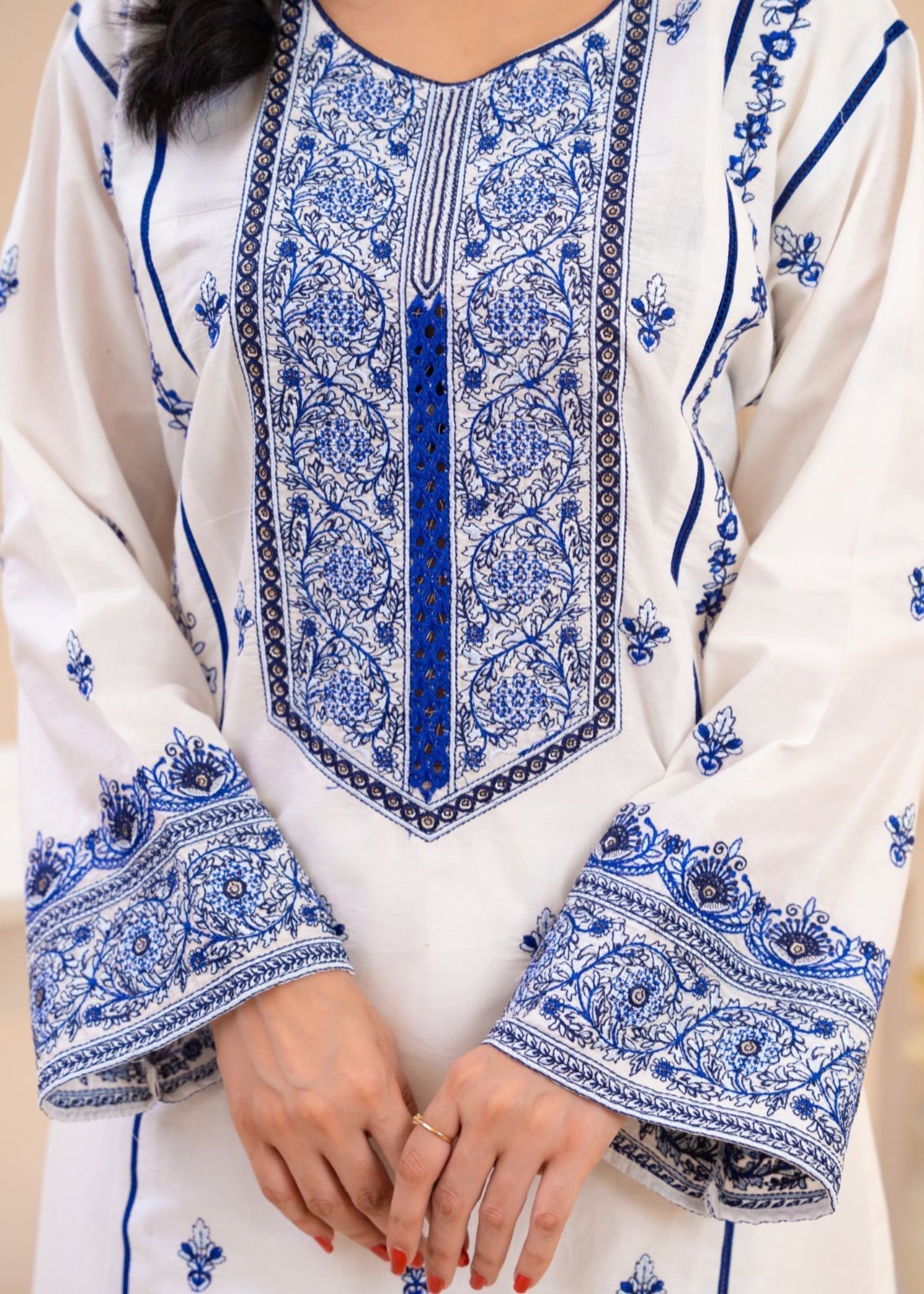 Zeenat & Zoha Blue white Women 2pcs