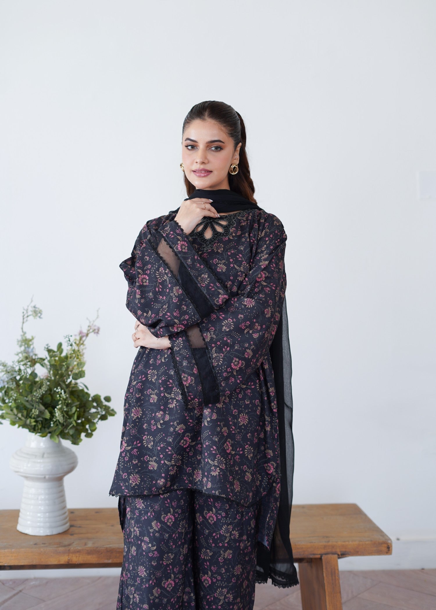 Mohagni GM 04 STITCHED Women 3pcs