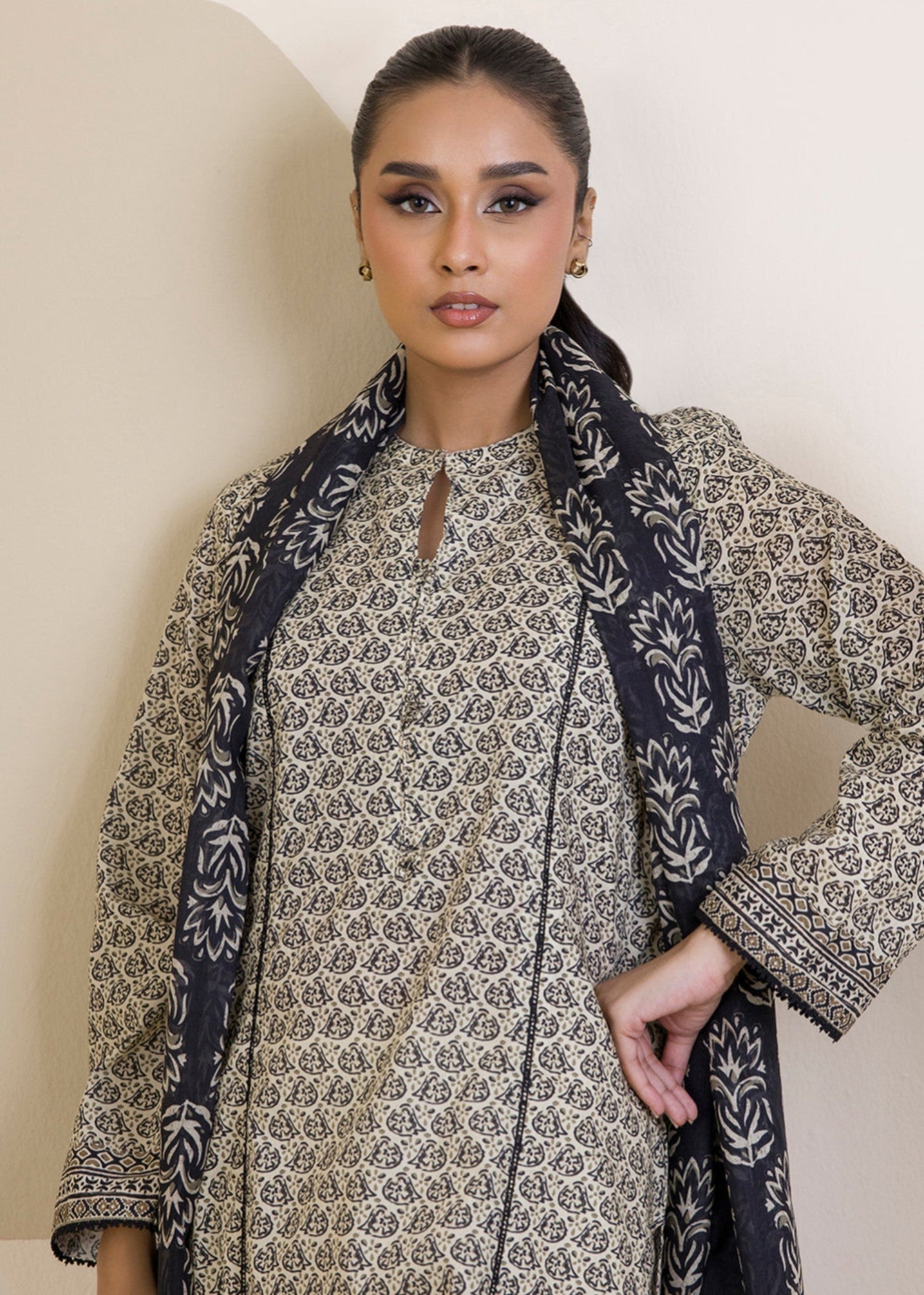 Zellbury WPS2522166 Beige Women 2pcs