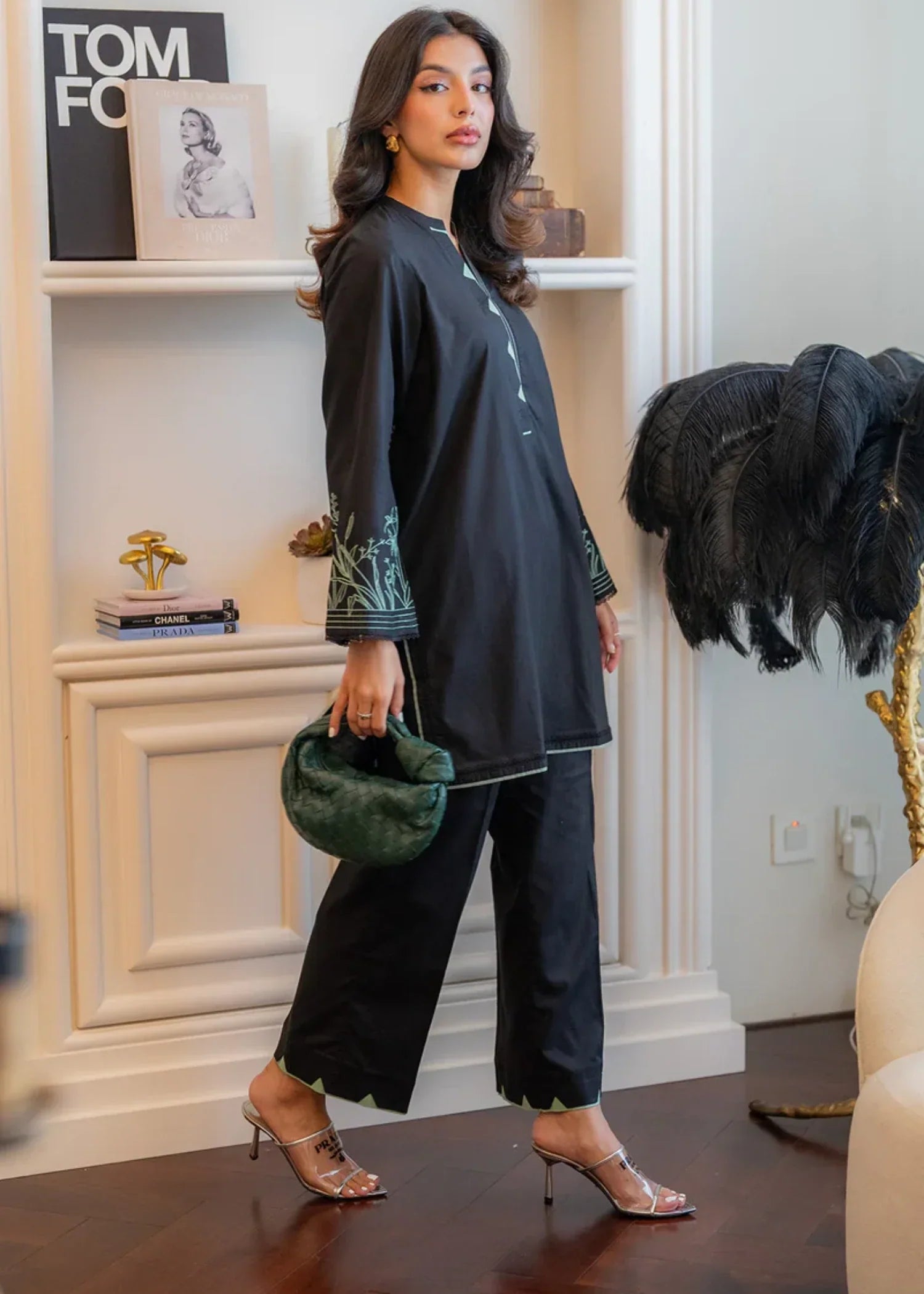 Sahar SSMC RR 12 Women 2pcs