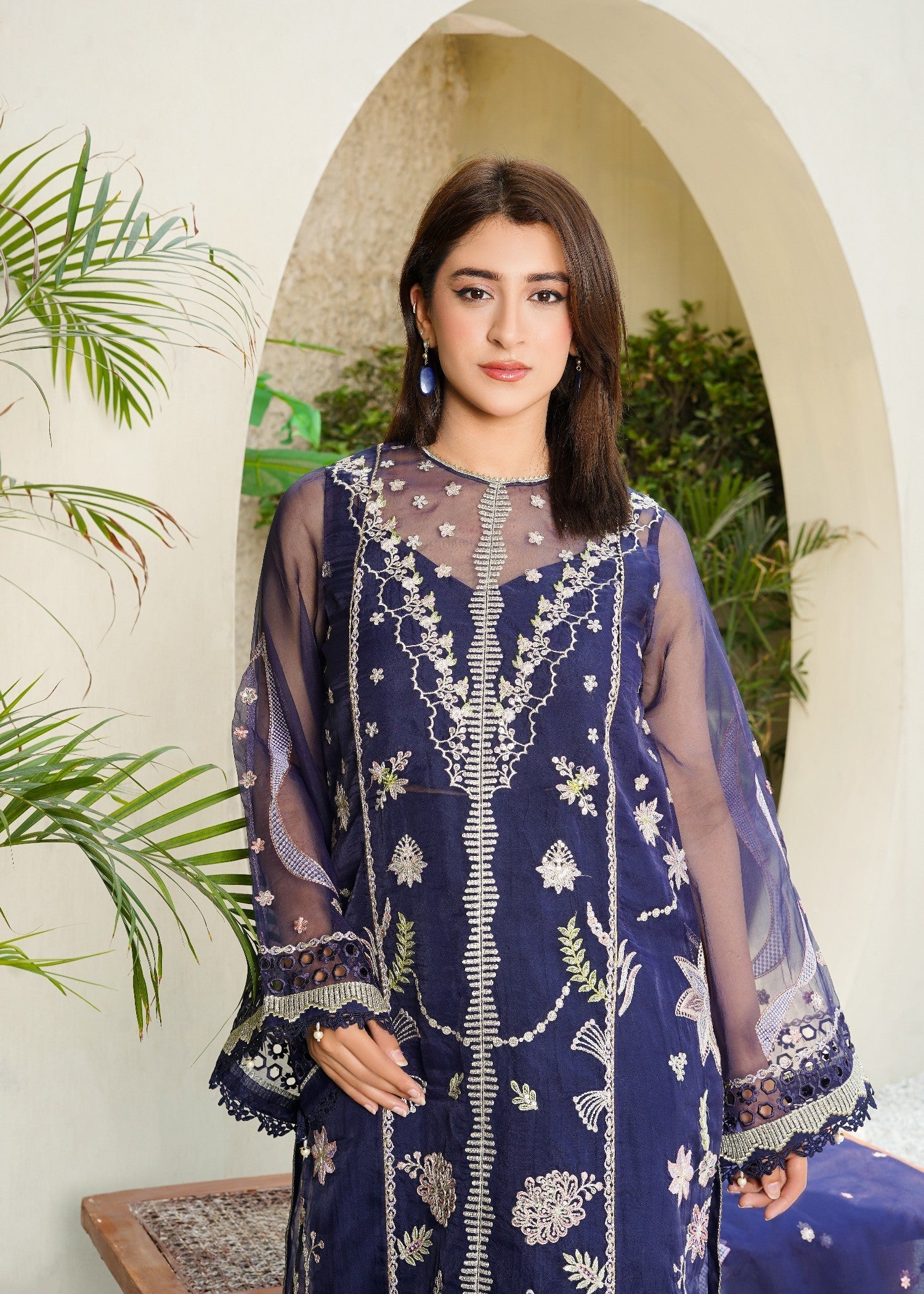 Surmai ELLA Embroidered Women 4pcs