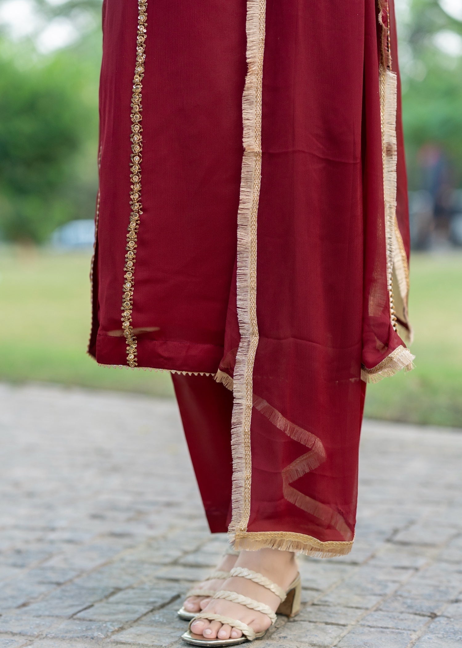 Suits By Sadia Maroon chiffon decent Women 3pcs