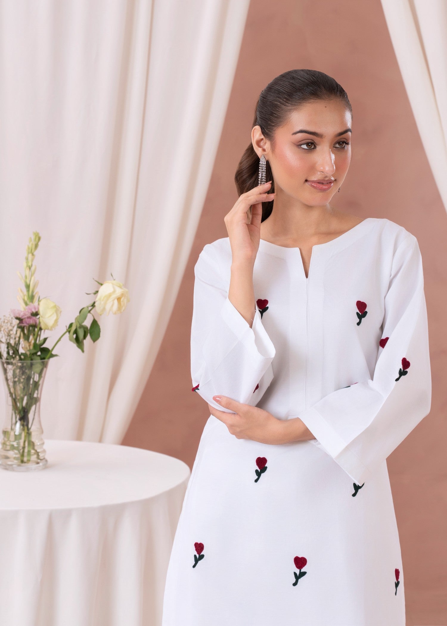 Tonics Clothing White Orchid Women 2pcs