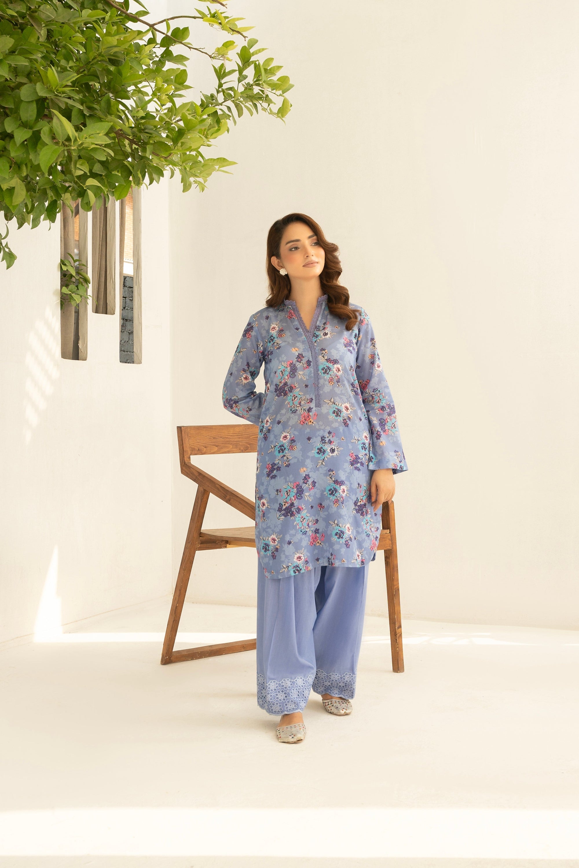 Seemab aimal Women 2pcs