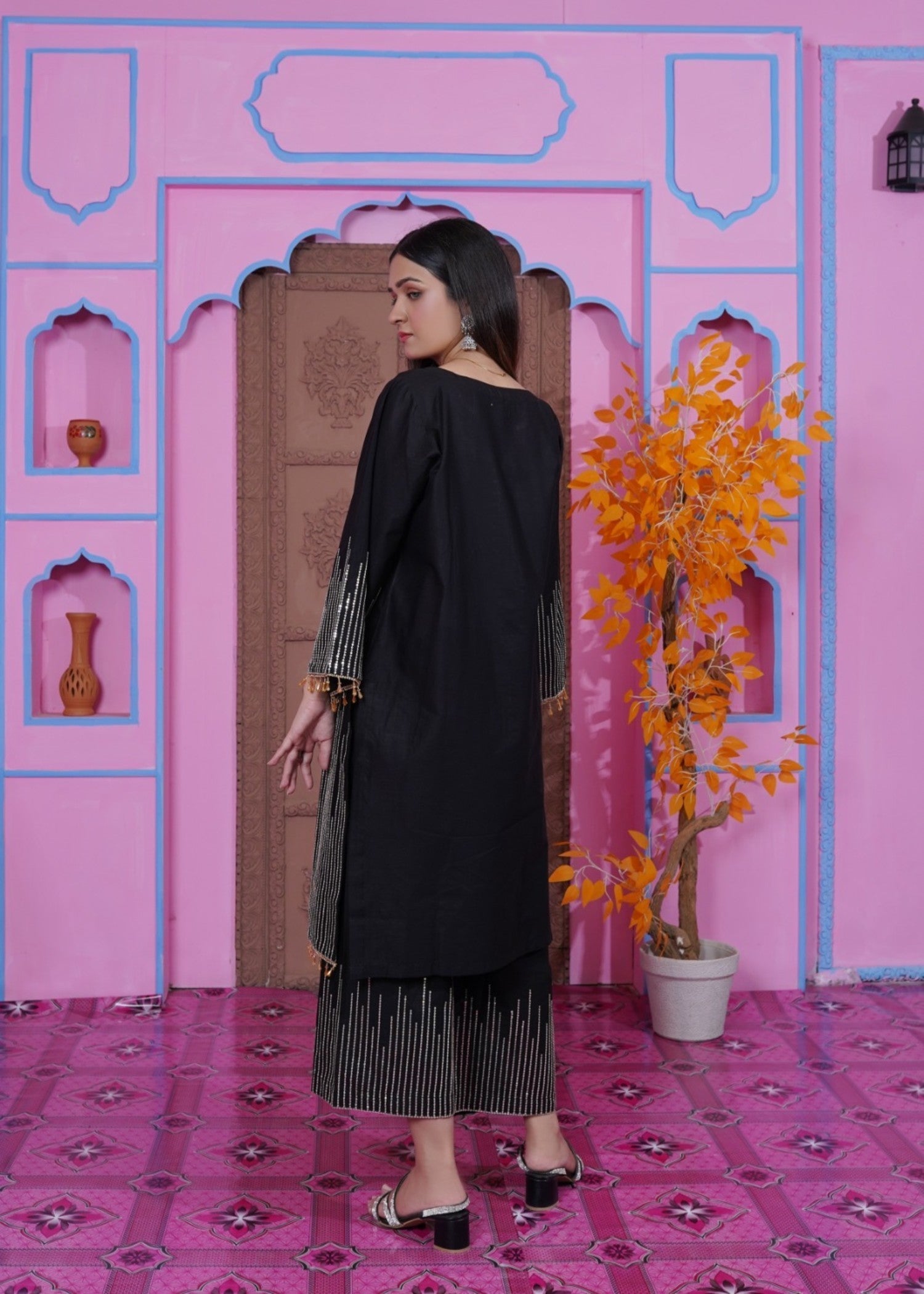 Midway Arts Petal Veil BLACK Women 2pcs