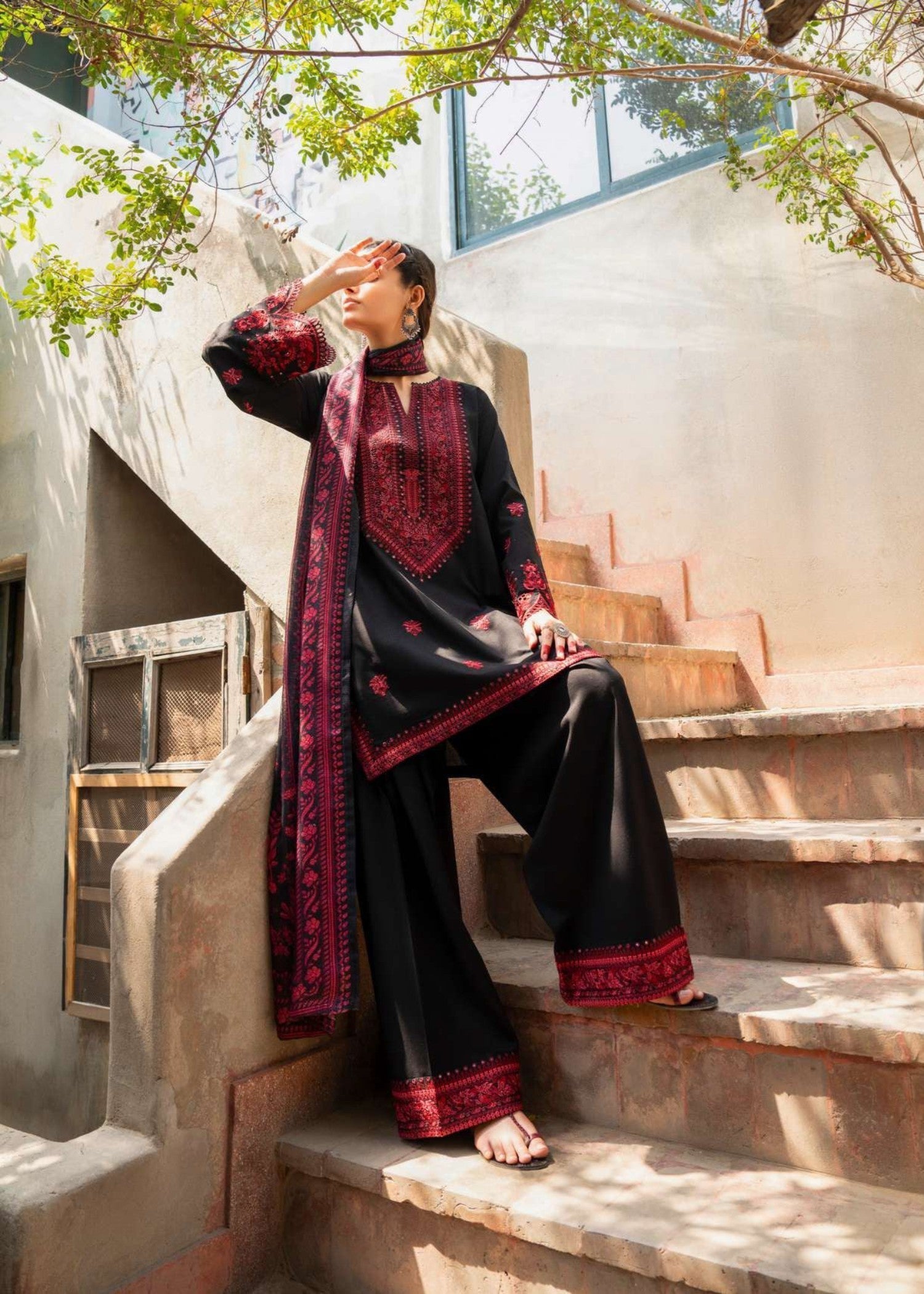 Rosyribbons Ember Dusk Stitched Women 3pcs