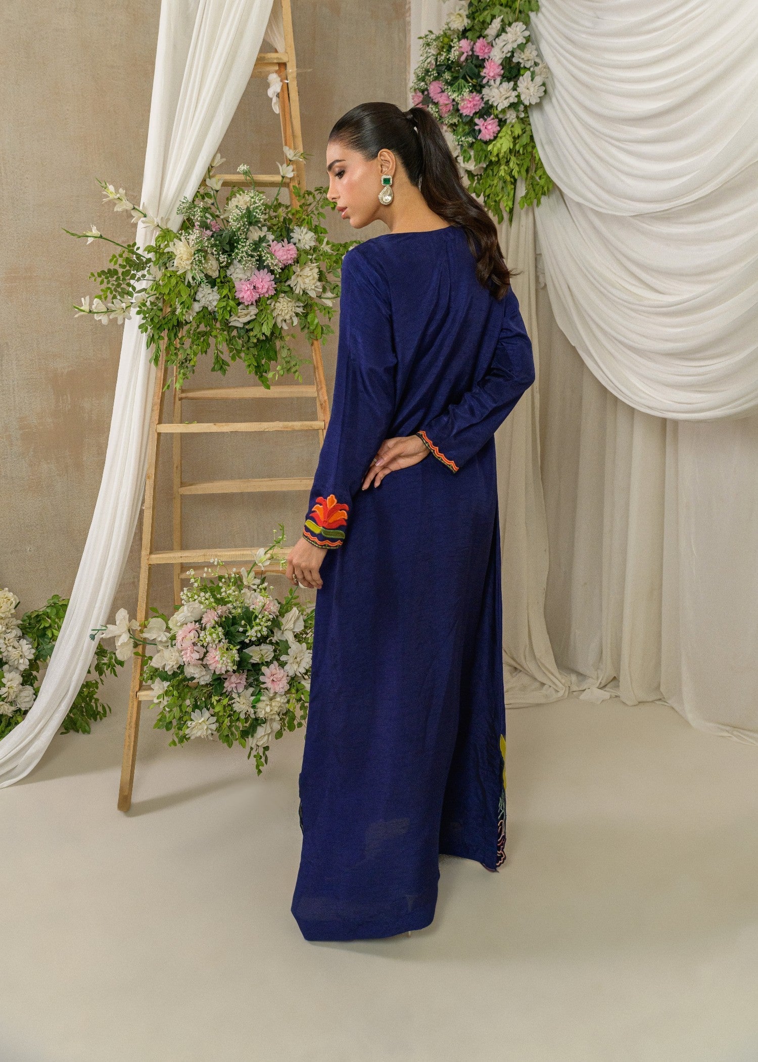 Alishba Kashif Amber Flora Women 1pcs