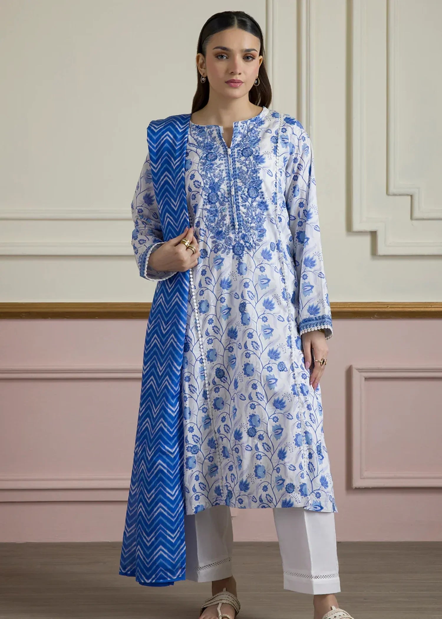 Zellbury WPS2531789 White Women 3pcs