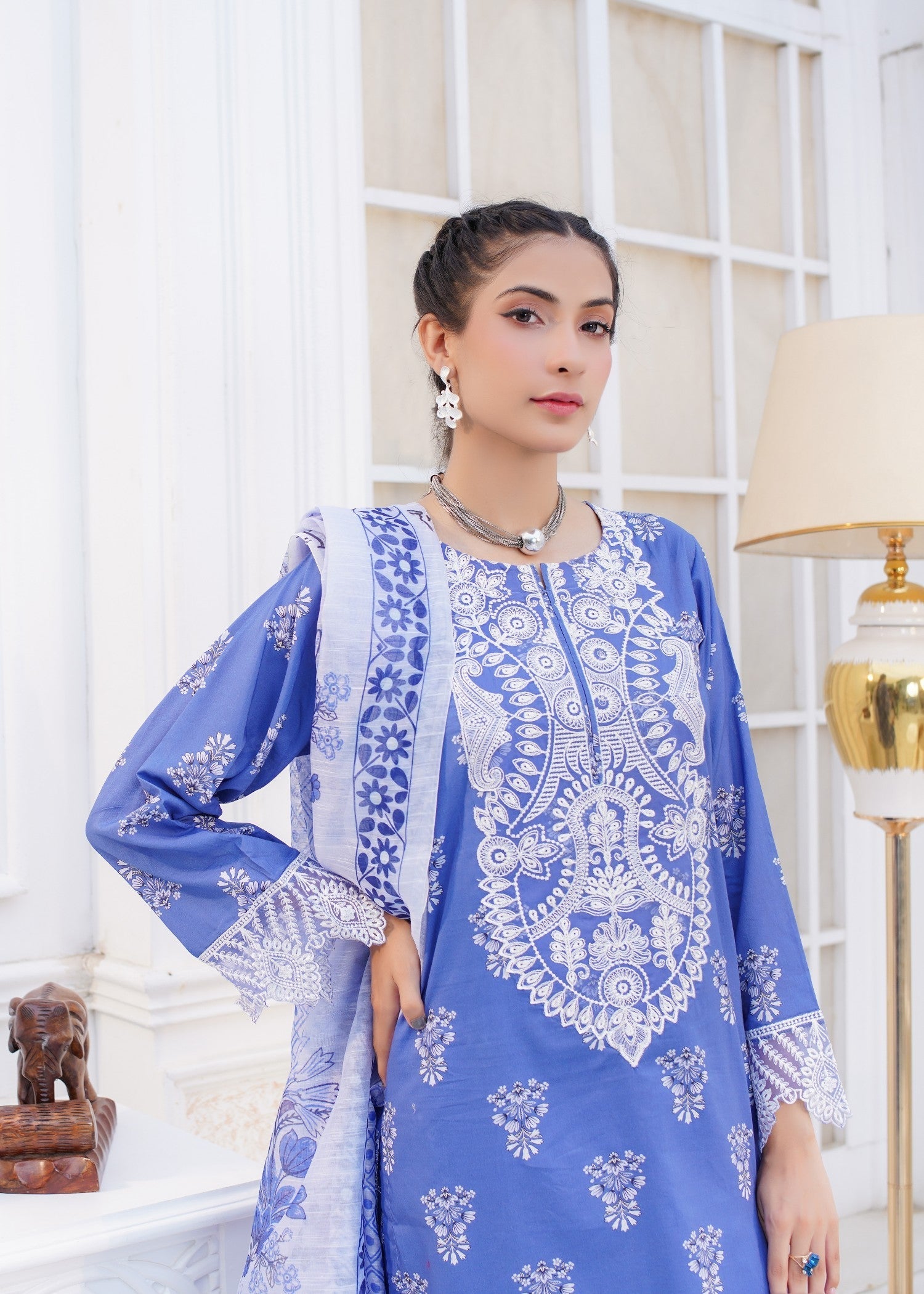 Safdar Embroidery Printed Pure Lawn Embroidered 17 Women 3pcs