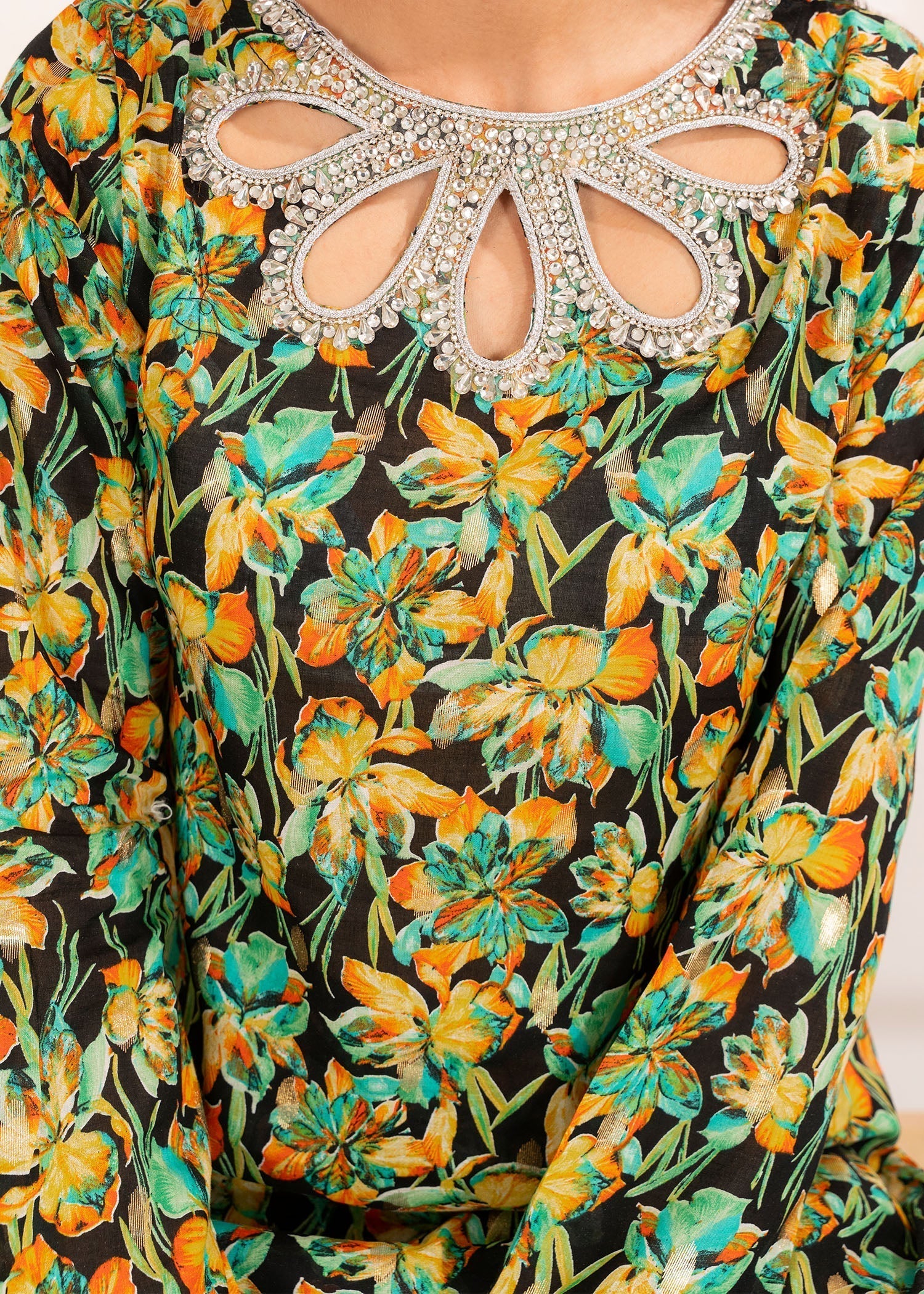 Momin Online Midnight Garden Women 2pcs