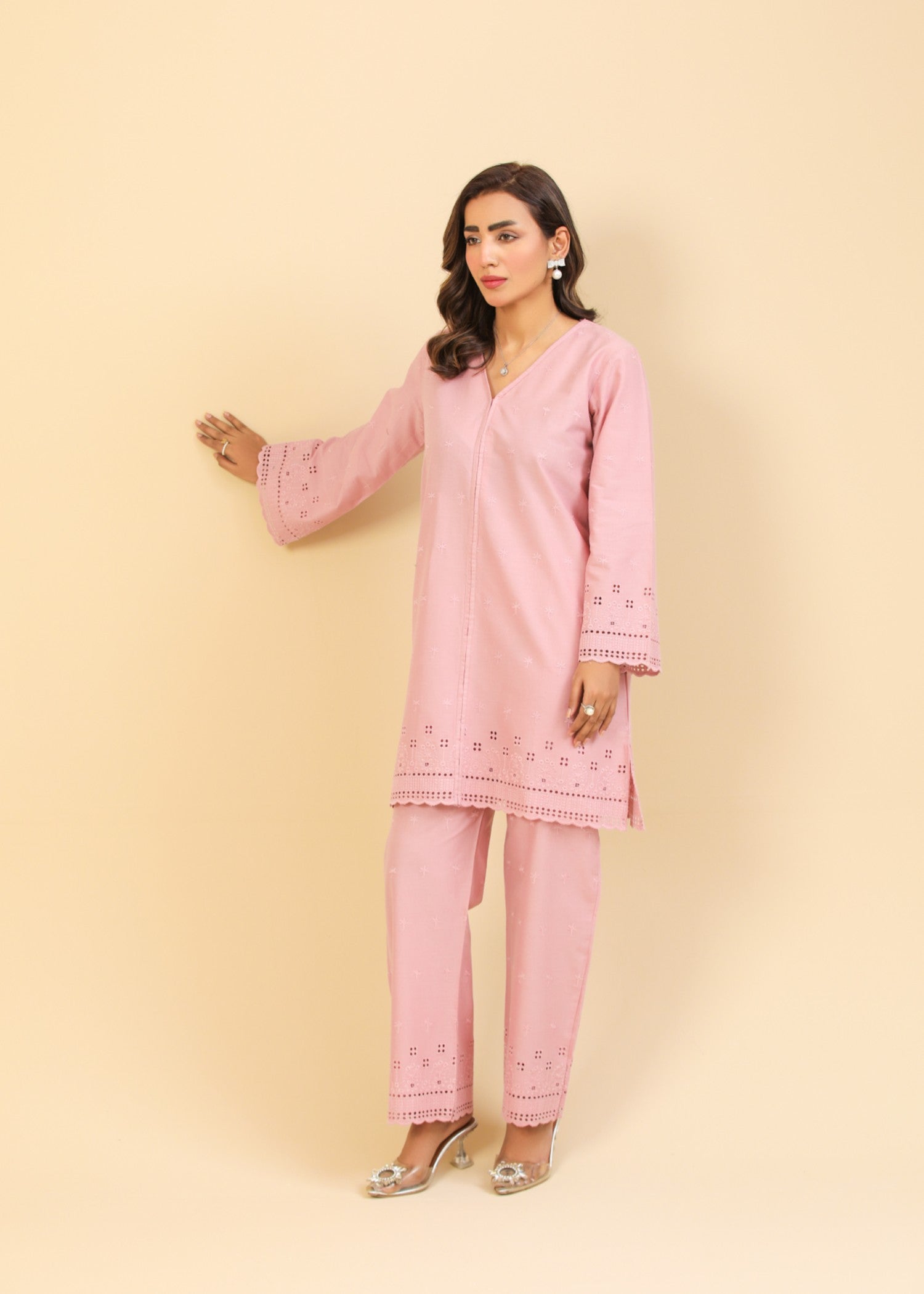 Zenyre Pink Chikankari Set Women 2pcs