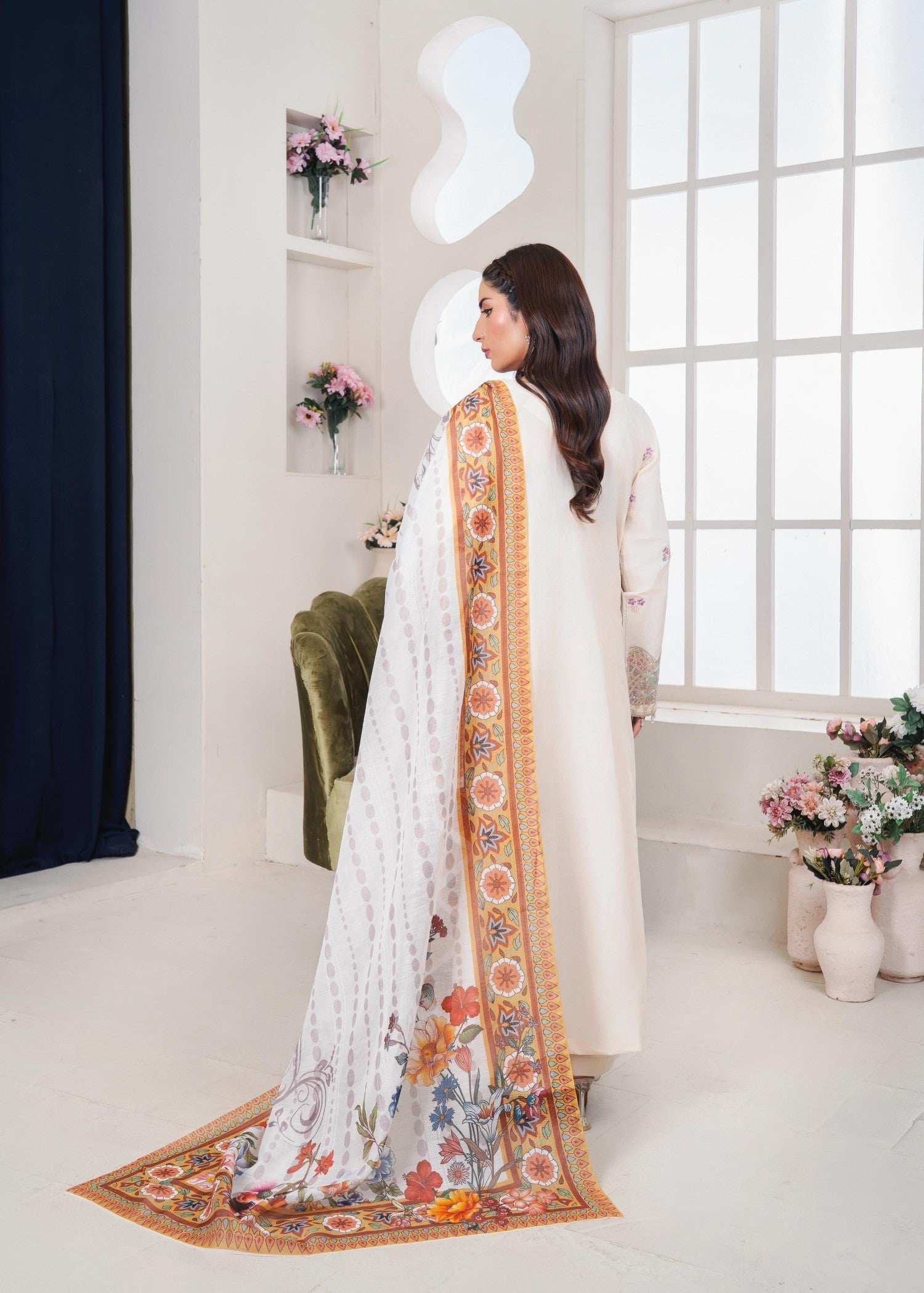 Fatima Noor’s Psd 54 4 Women 3pcs