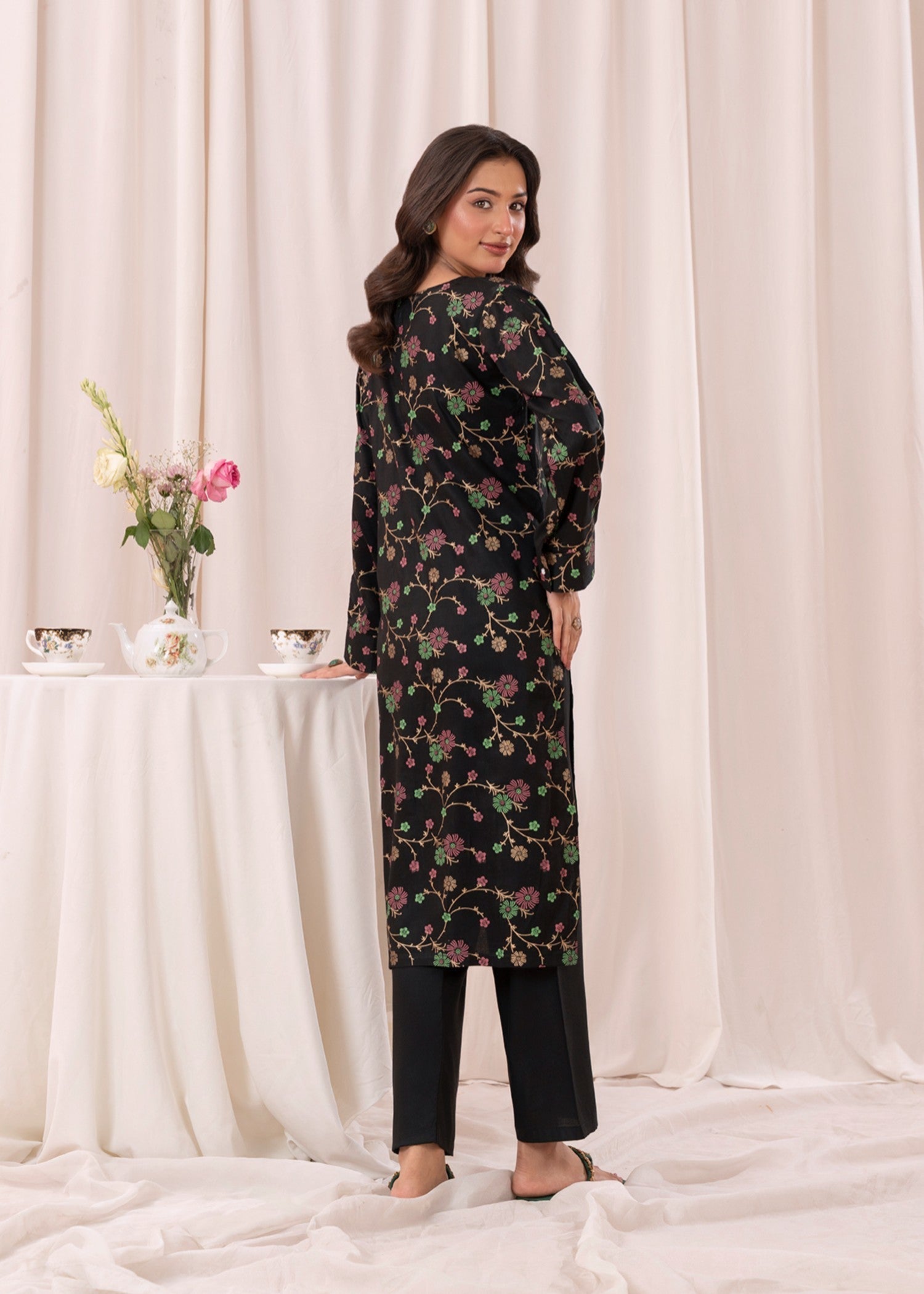 Laal Kurti Printed Kurta Set D119 Women 2pcs