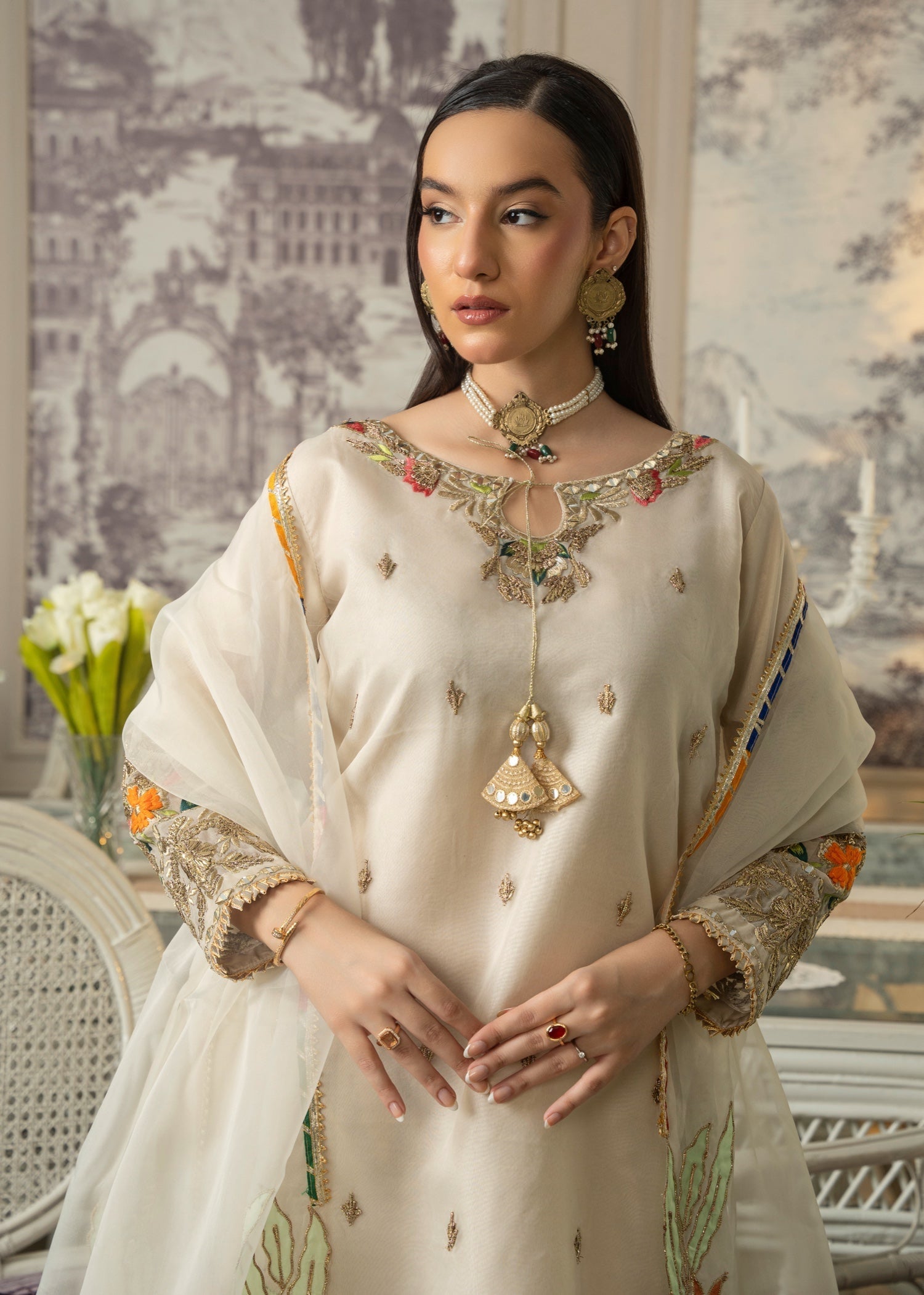 Maira Fashion Beige Embroidered Kurta set Women 4pcs