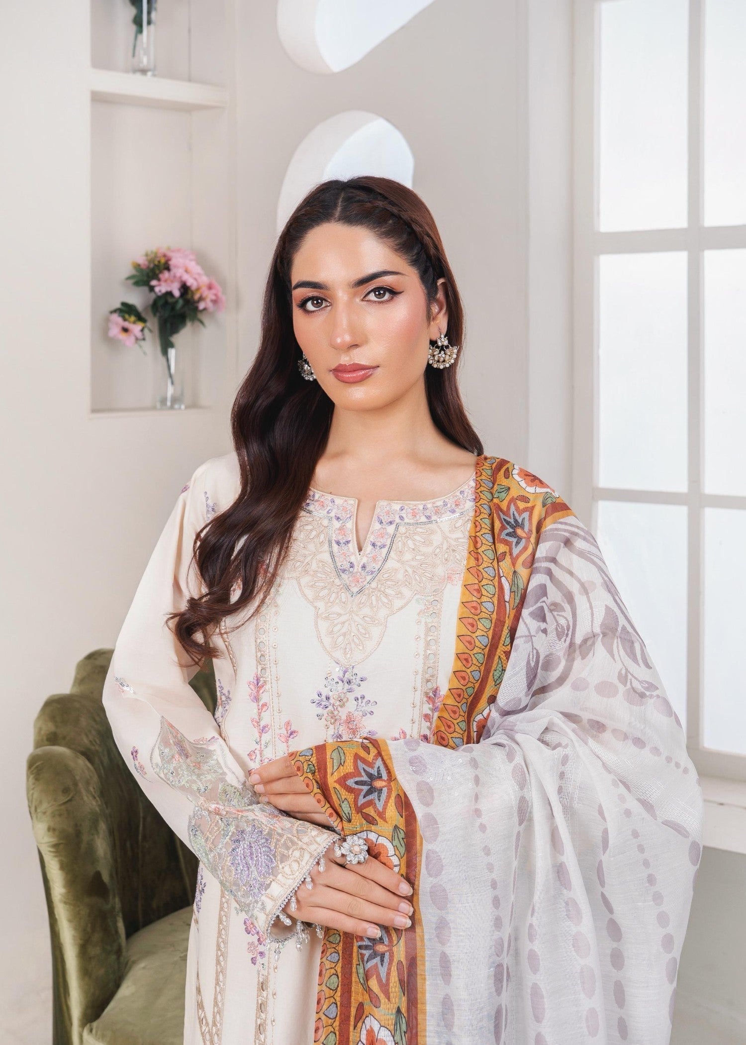 Fatima Noor’s Psd 54 4 Women 3pcs