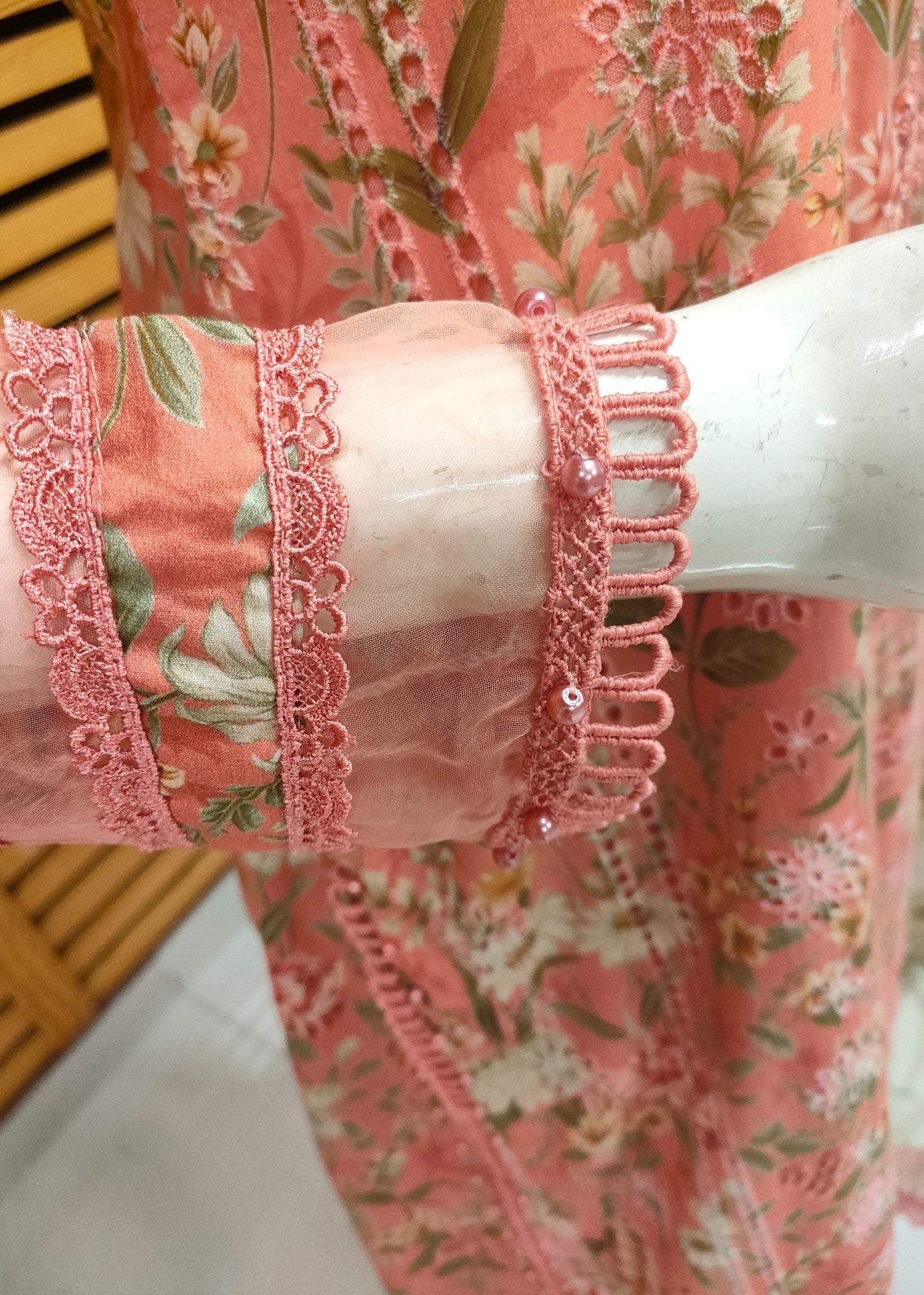 Maria B M.Prints 8A V1 25 Women 3pcs