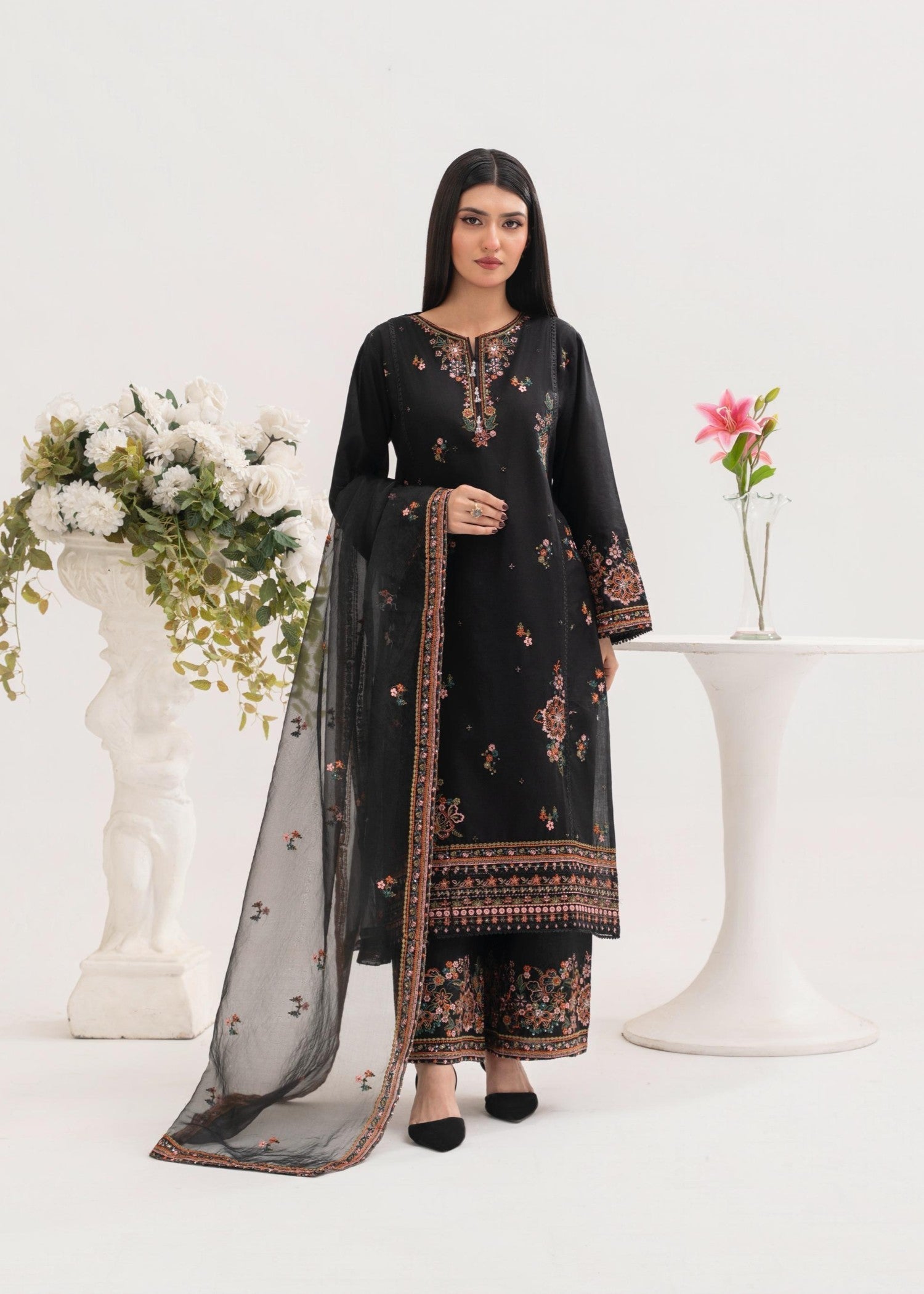 Stylish Collection HAREEM EMBROIDERED Women 3pcs