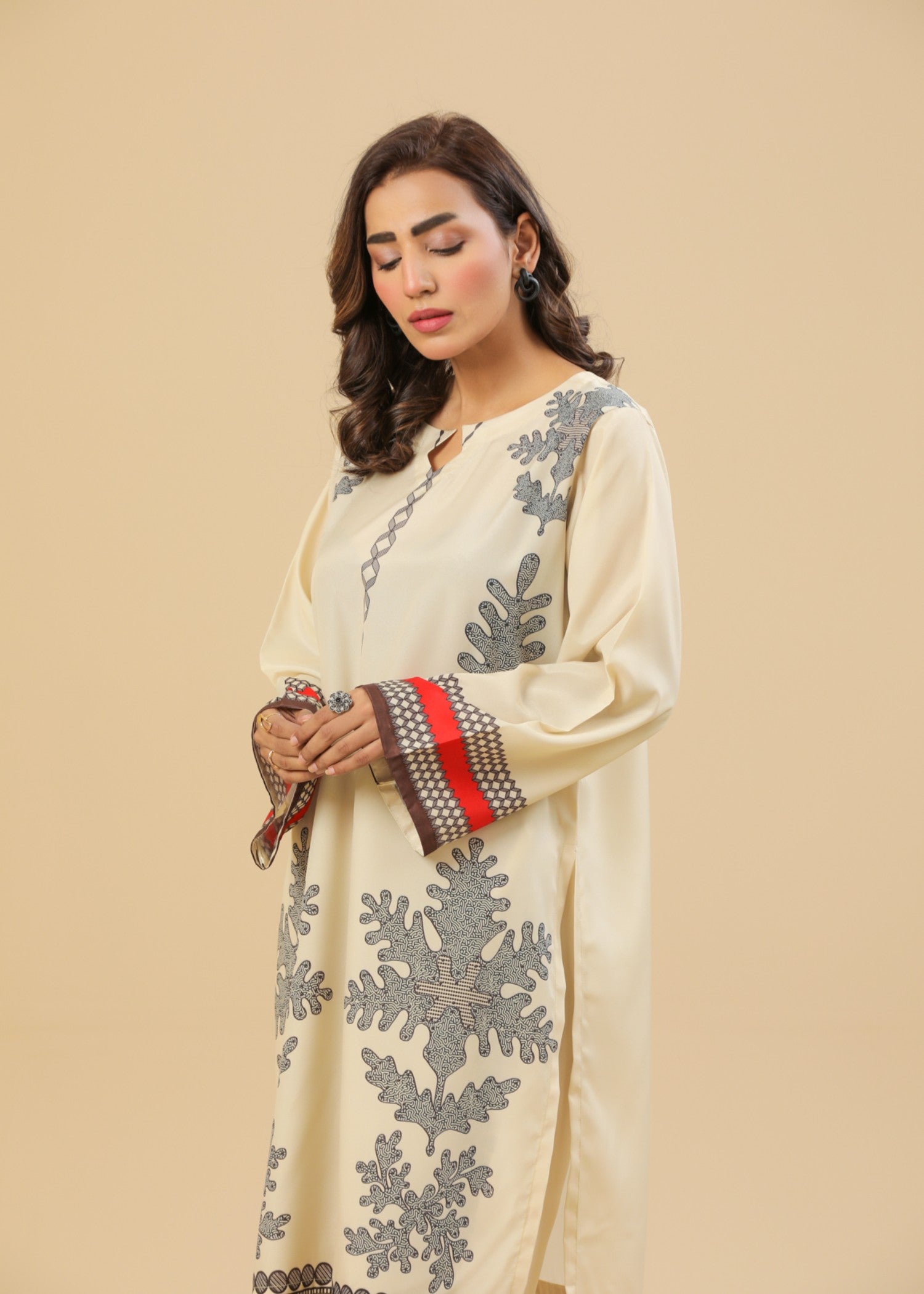 Zenyre Ivory Noir Printed Set Women 2pcs