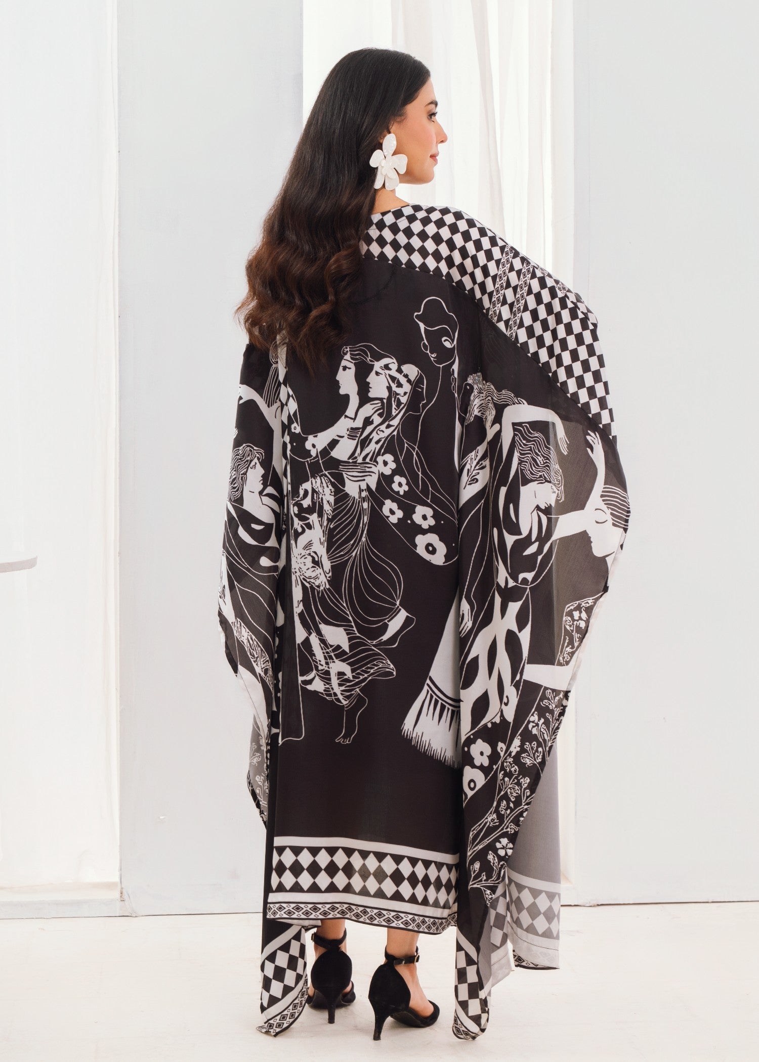 Sahibas By Mirza Sonata Kaftan Women 1pcs