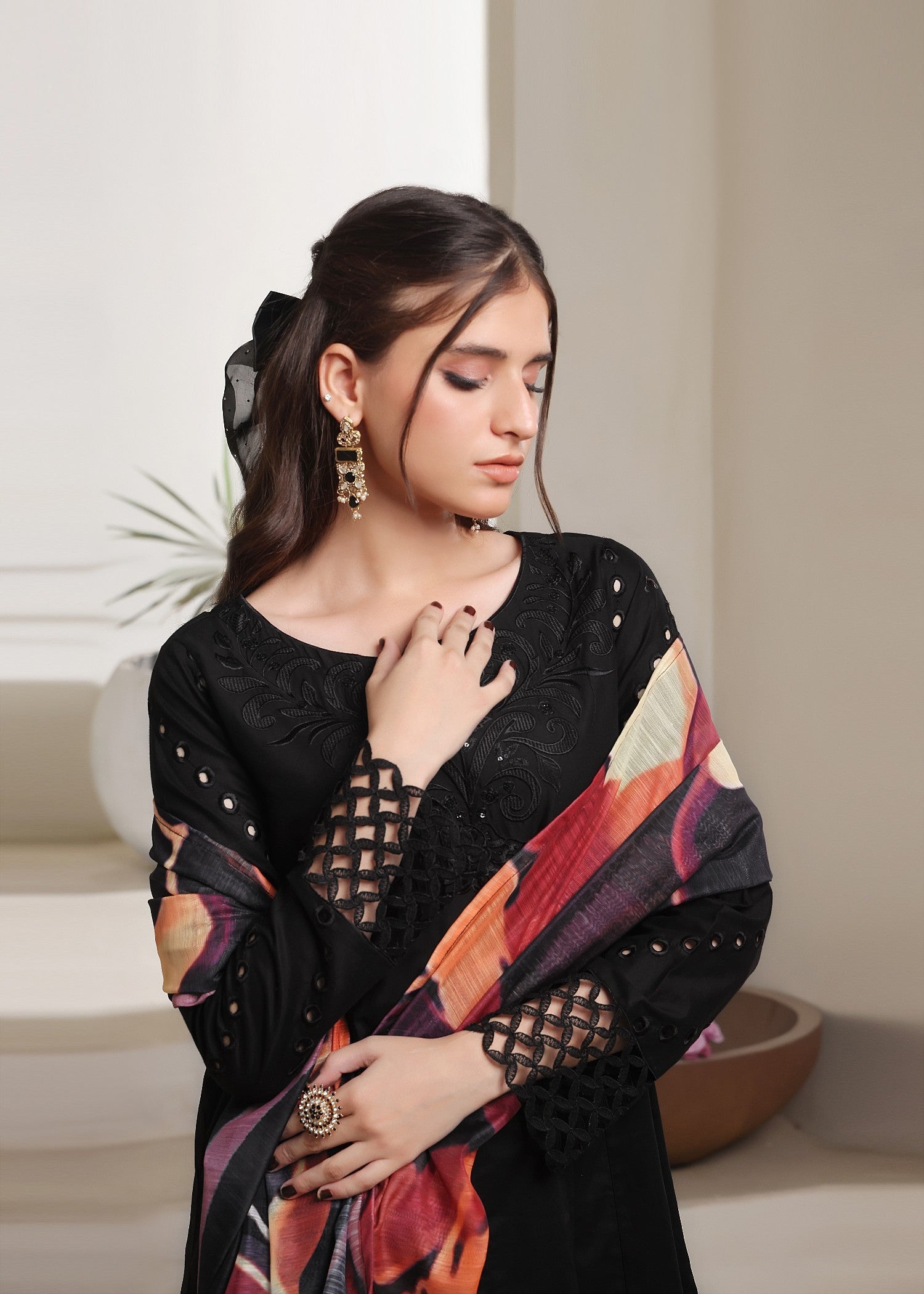 Luxeurs Mist Embroidered Lawn Dress Women 3pcs