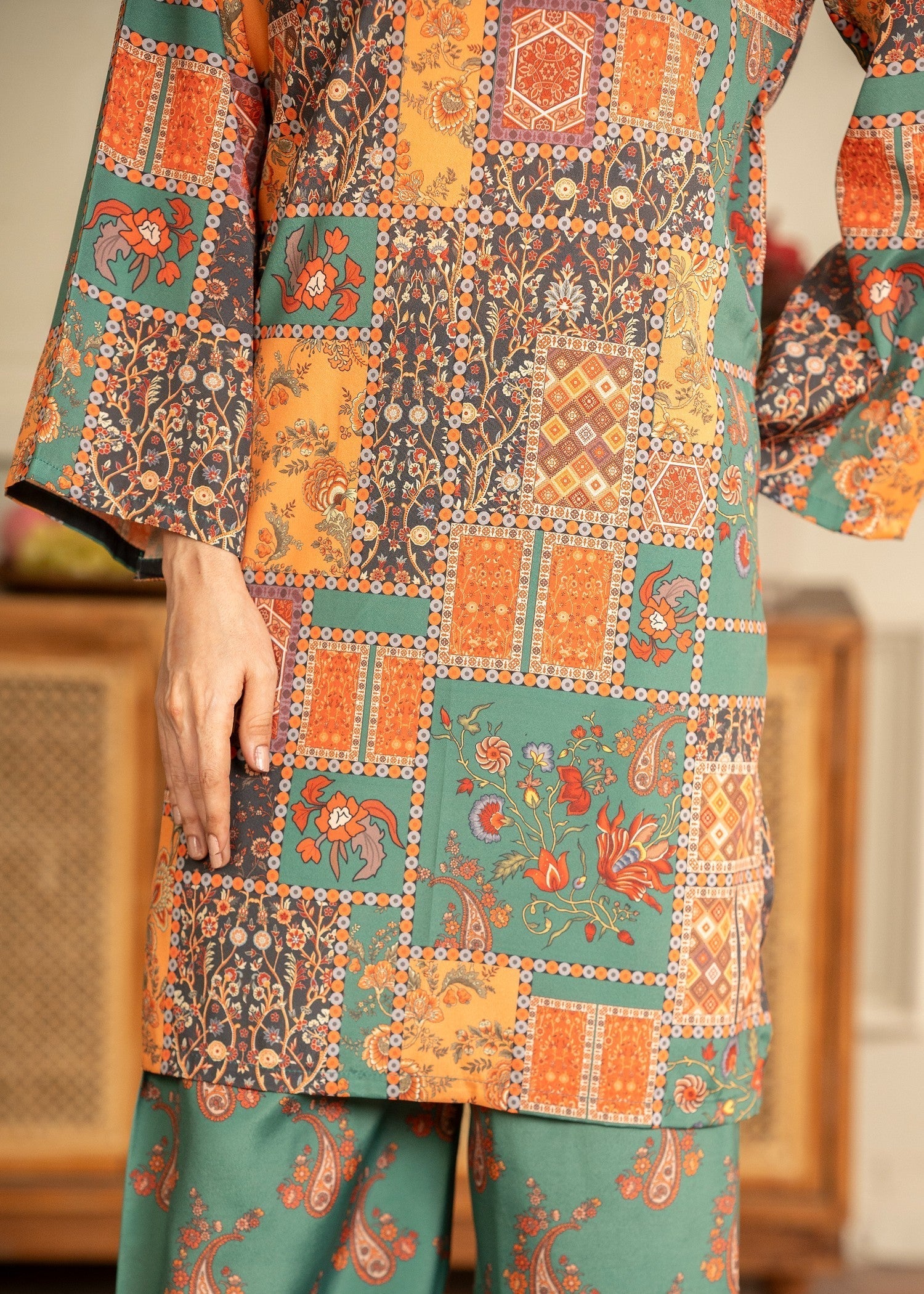 WearCuckoos Soraya Bloom Women 2pcs