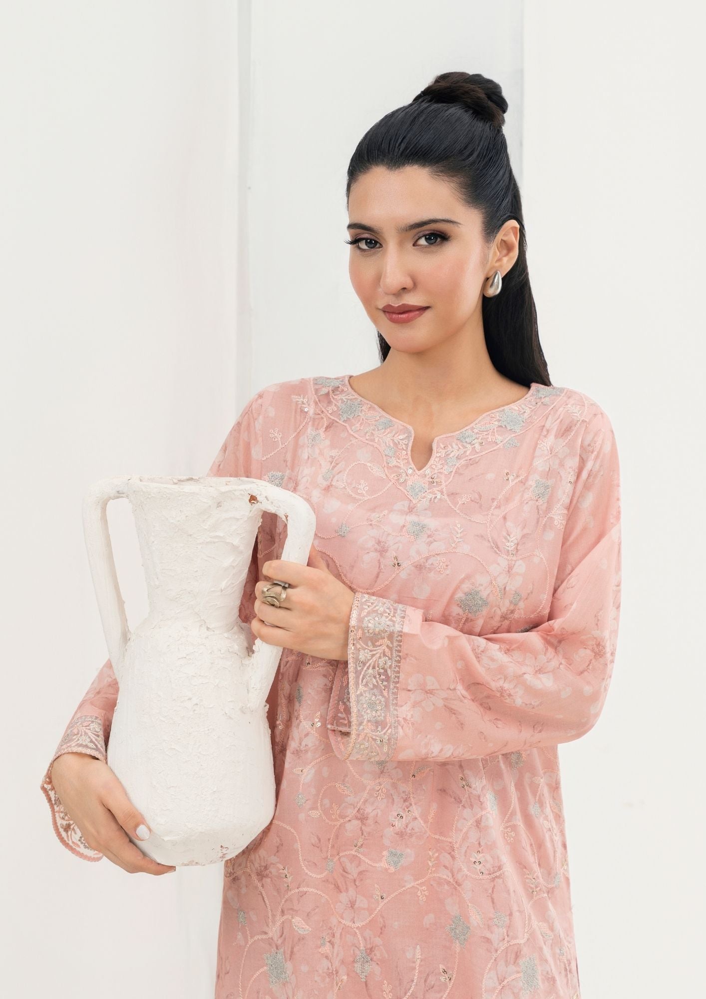 Alfatah Pret Printed Lawn with Embroidery GULZAAR S25 0005 Women 2pcs