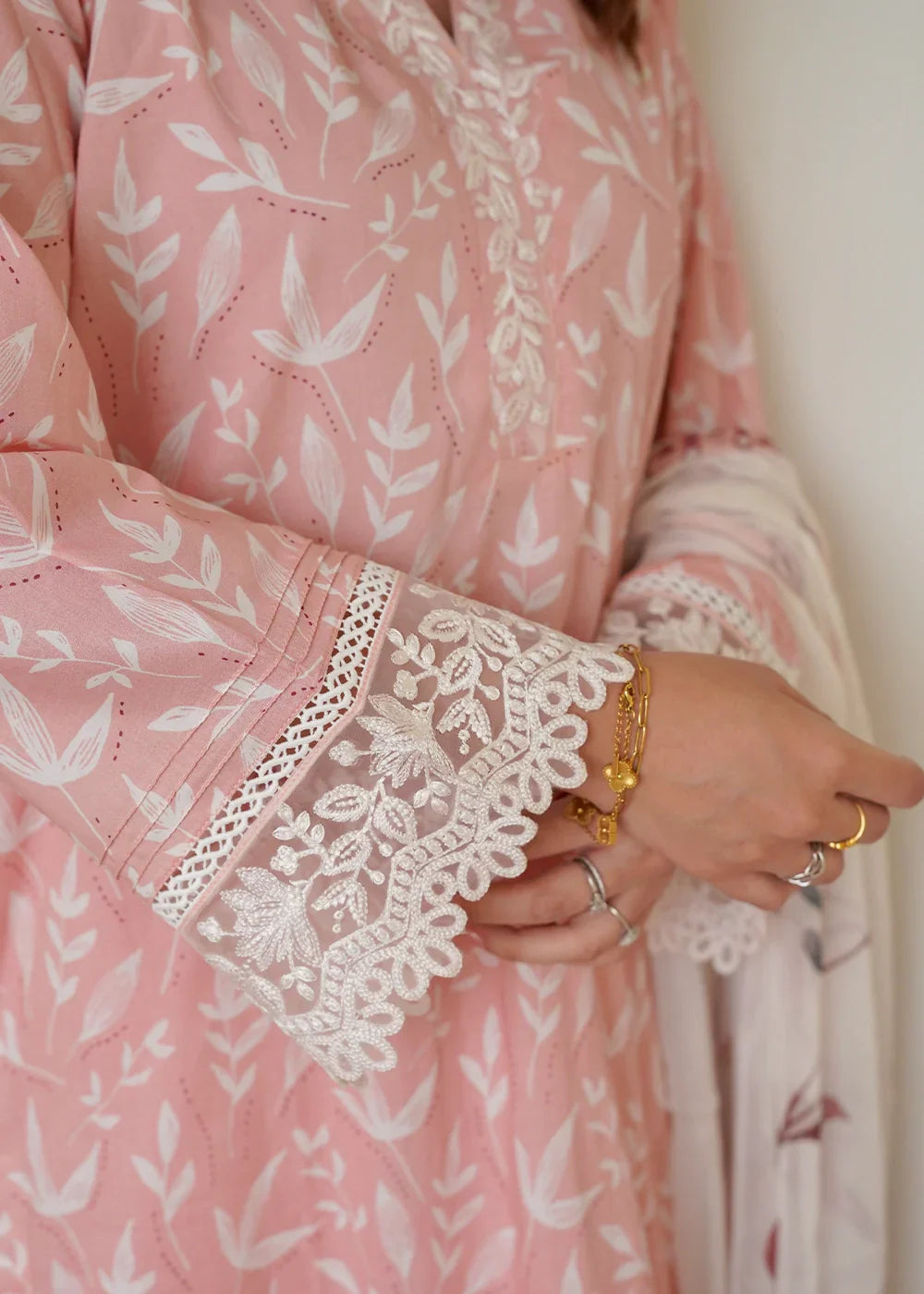 Rashid Textile Stitched LAWN 542 Women 3pcs