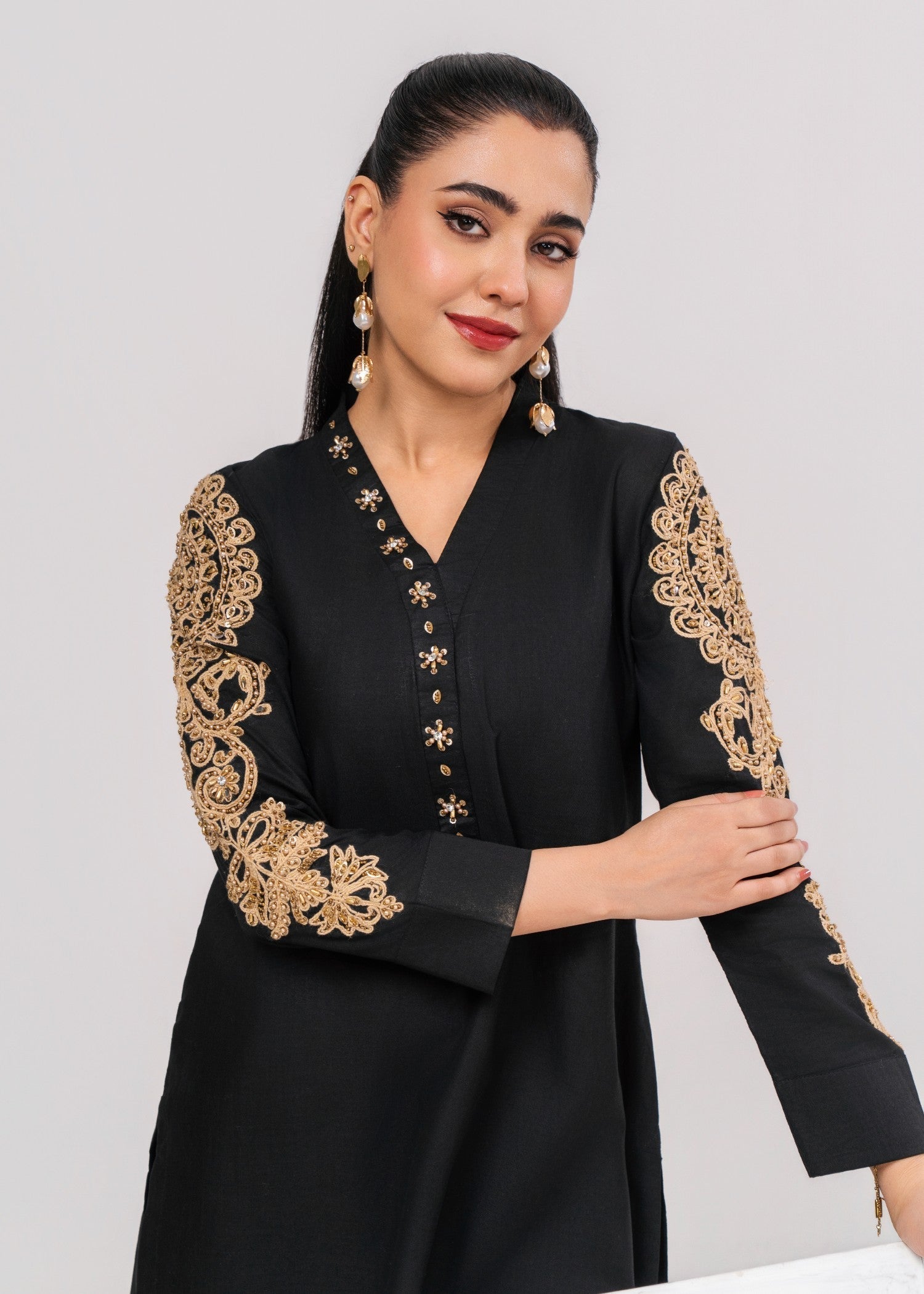 Hoorwani Beenish Women 2pcs