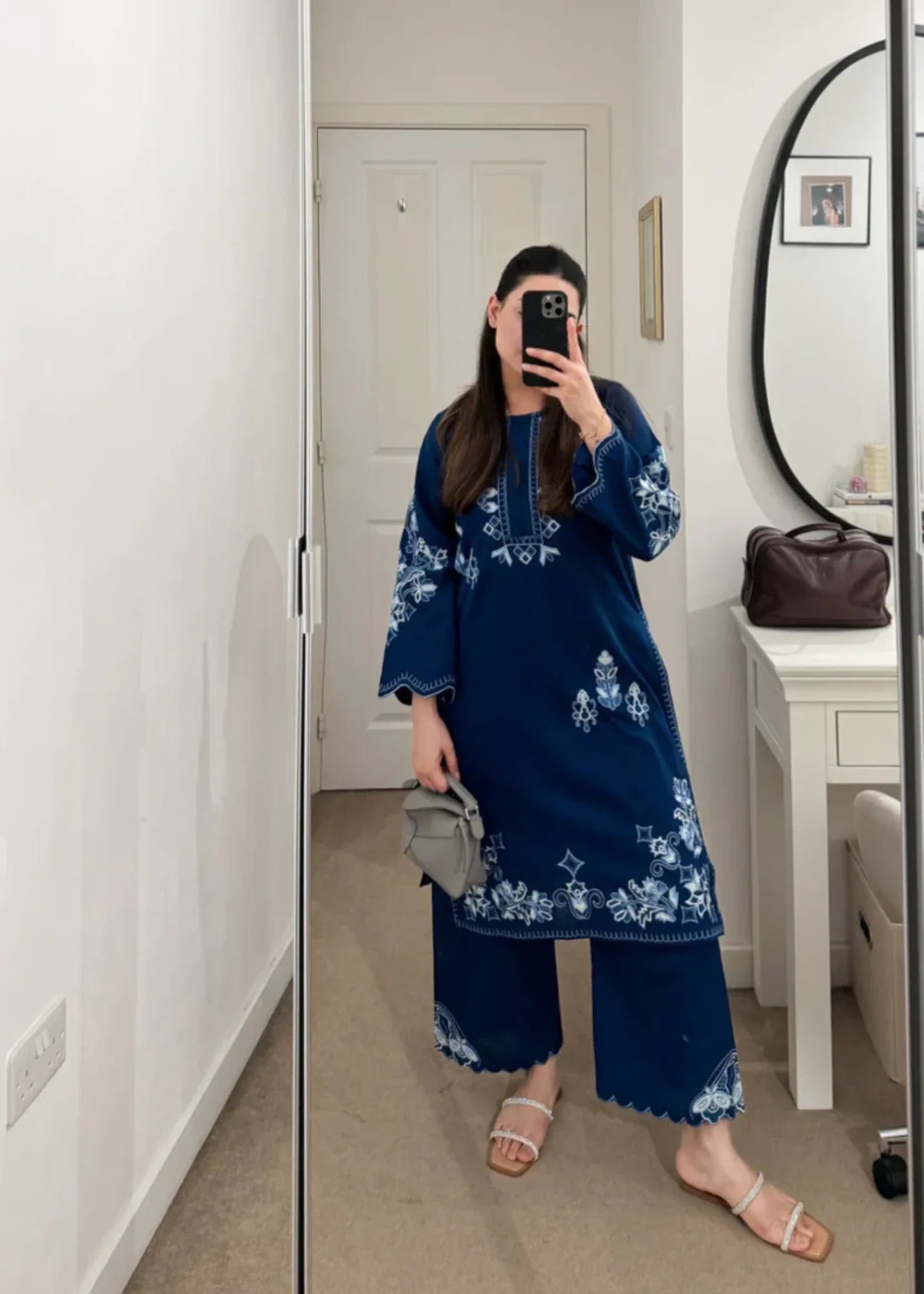 Sabahaats “Threaded Grace — Worn by Alina Noor” Women 2pcs