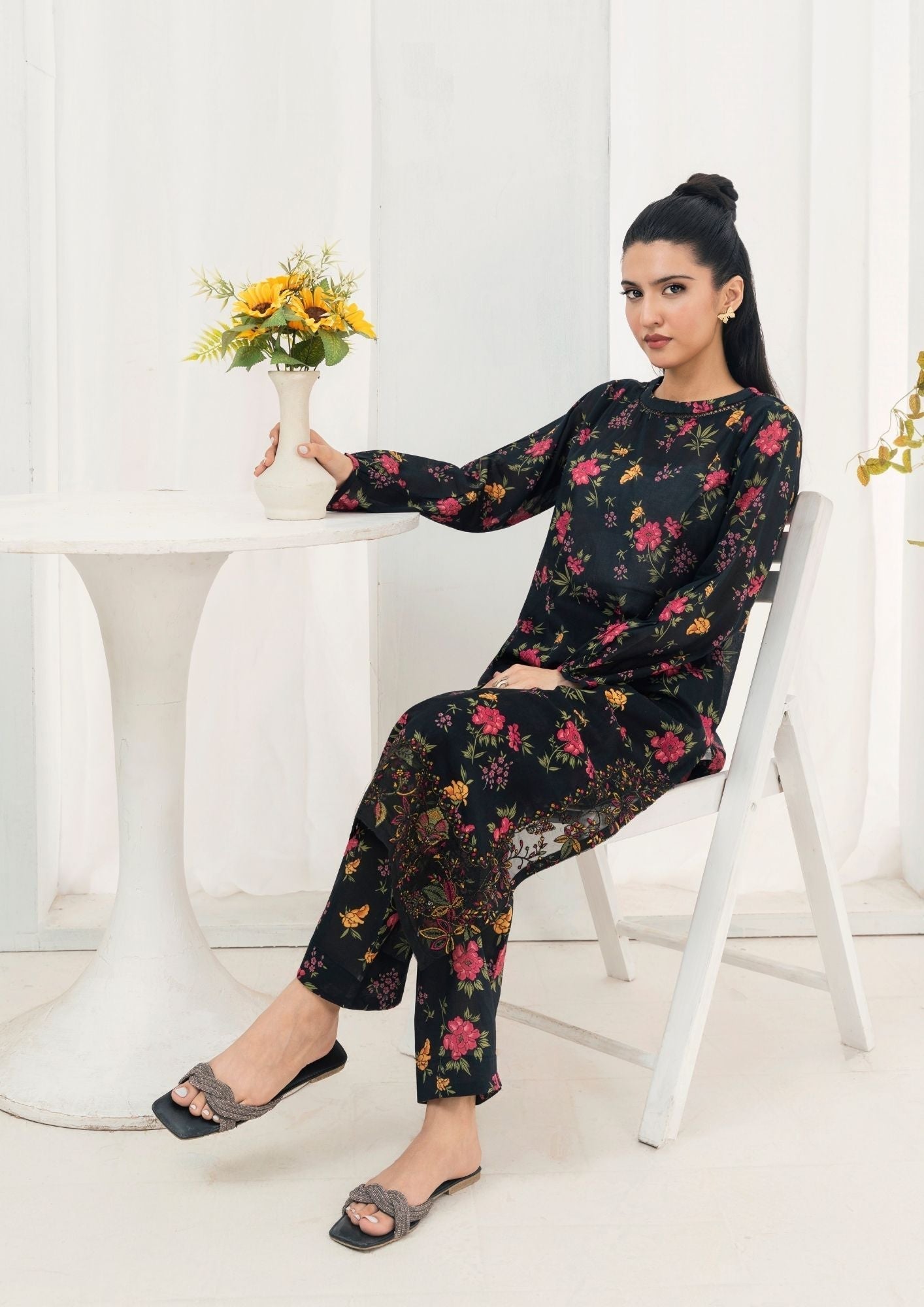 Alfatah Pret Printed Lawn with Embroidery GULZAAR S25 0010 Women 2pcs