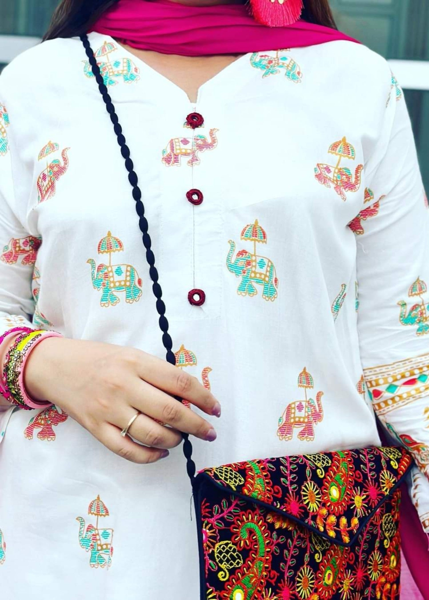 Anabya Garments WHITE ELE Women 2pcs