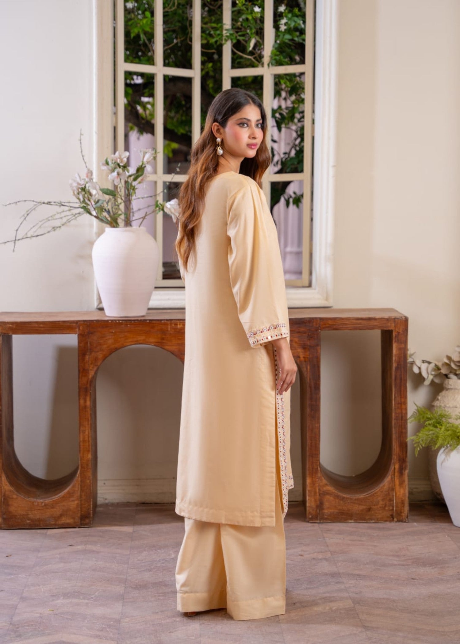 Libas Thread Skin Deep Women 2pcs