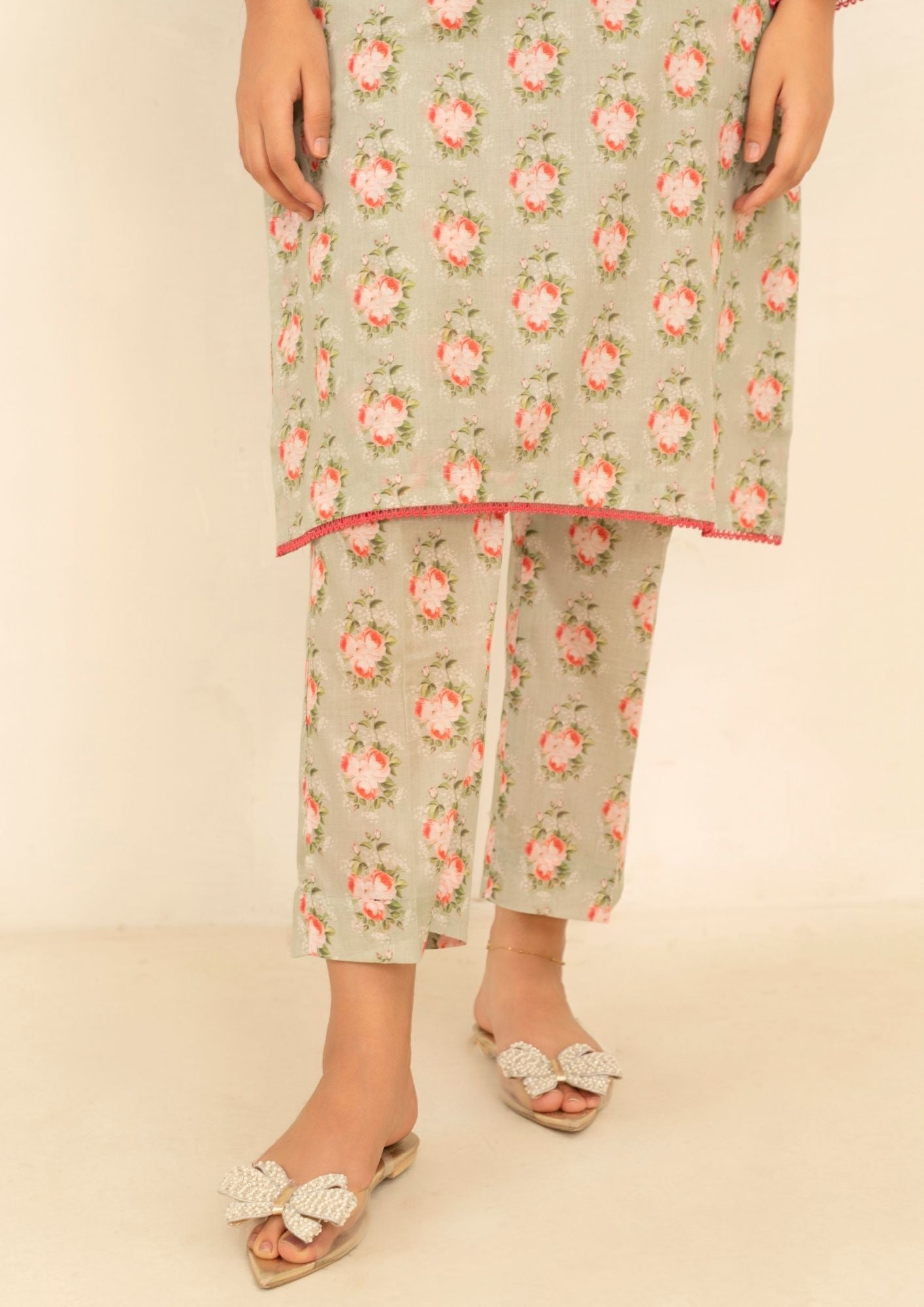 Yolo Pret Digital Print Lawn GULMEENA G25 0029 Women 2pcs