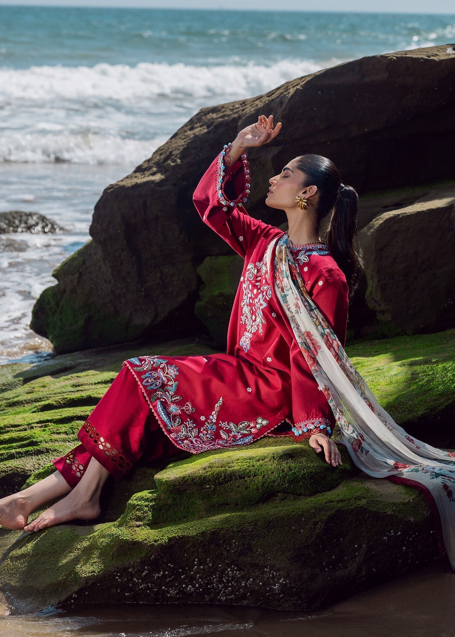 Sadaf Fawad Khan Floral Paisley Women 3pcs