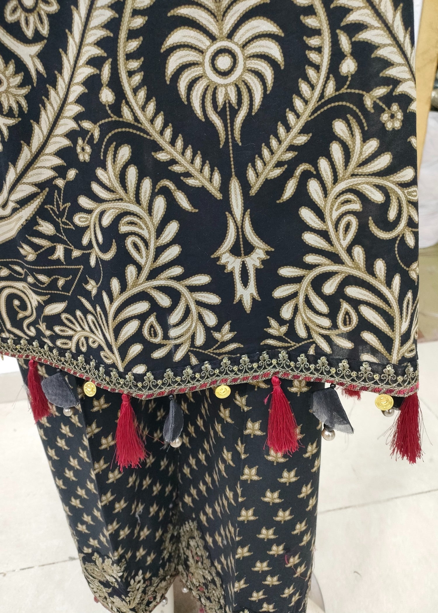 Maria B M.Prints 12B V1 25 Women 3pcs