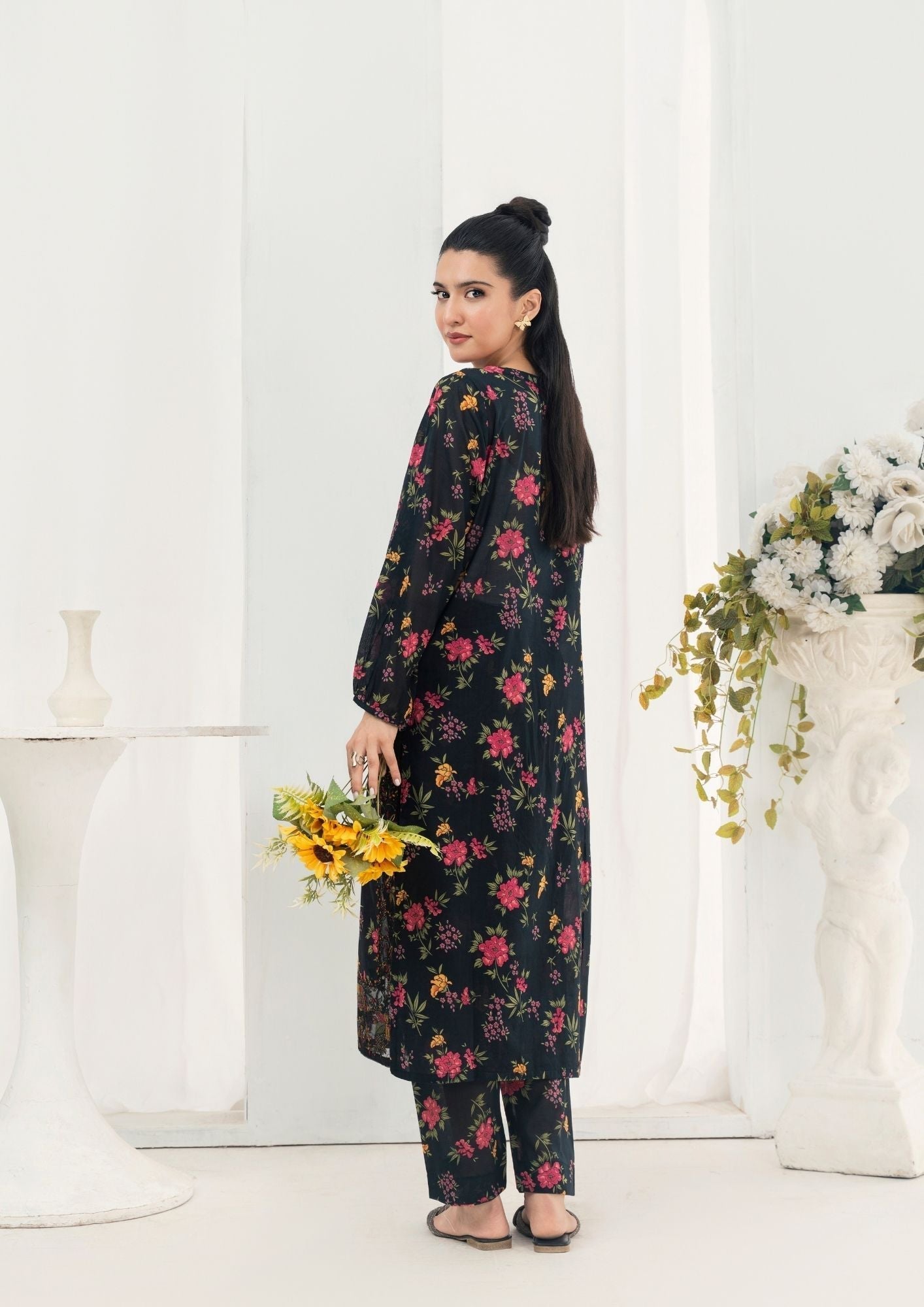 Alfatah Pret Printed Lawn with Embroidery GULZAAR S25 0010 Women 2pcs