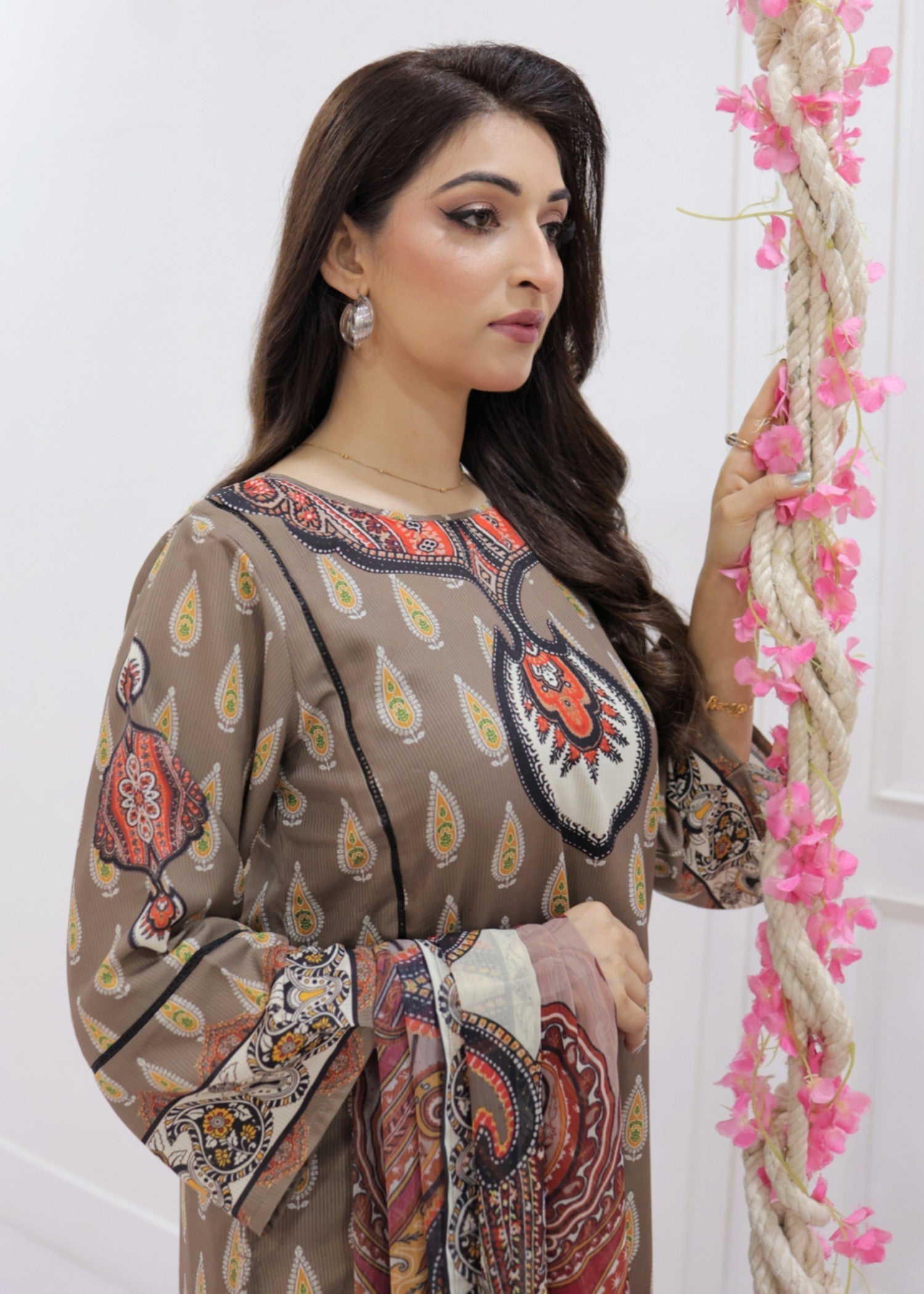 Tng (The Next Generation) Amber | Stitched | | Tan Brown Women 3pcs