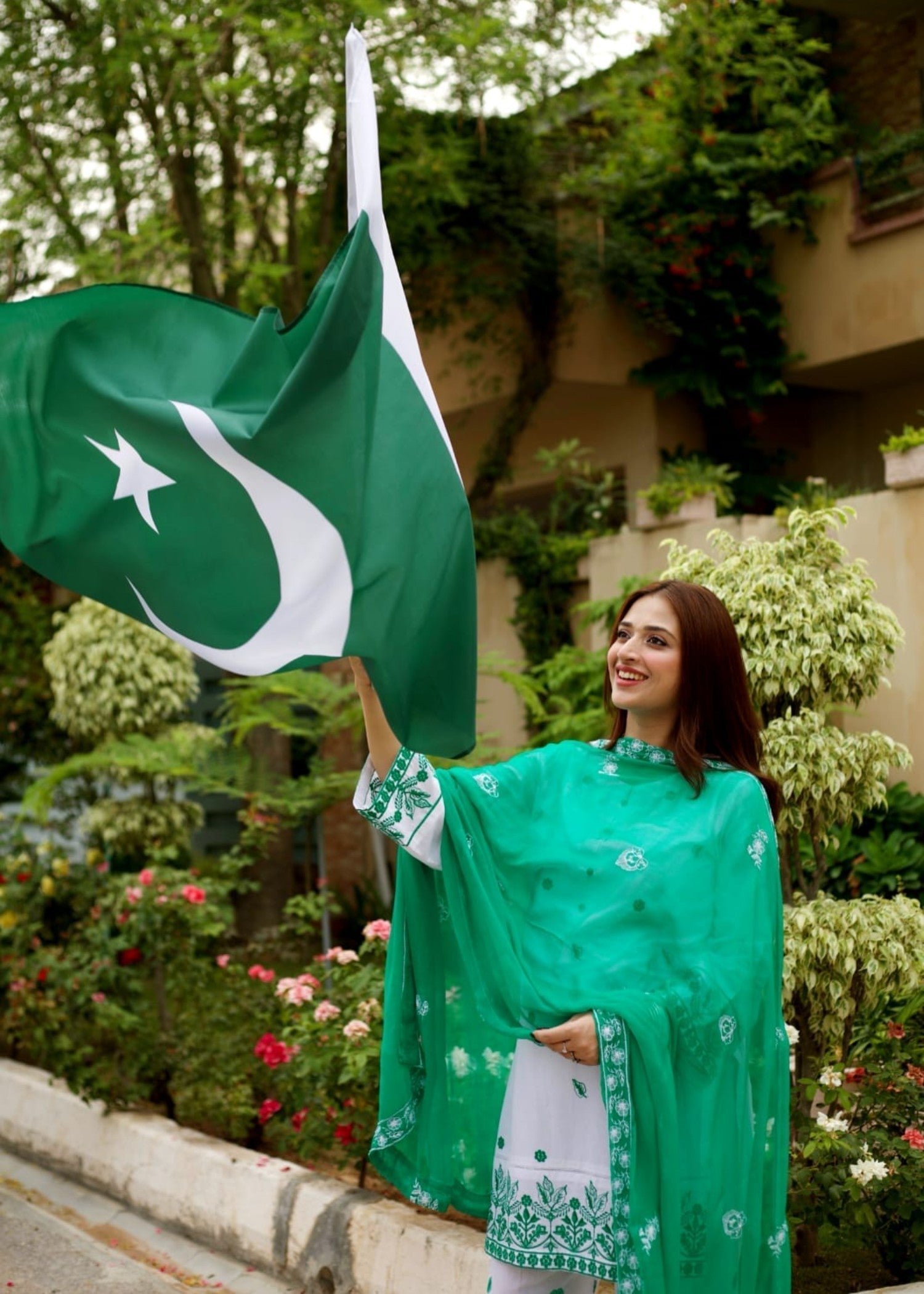 Zoya&Zafar Azaadi Vibes Women 3pcs