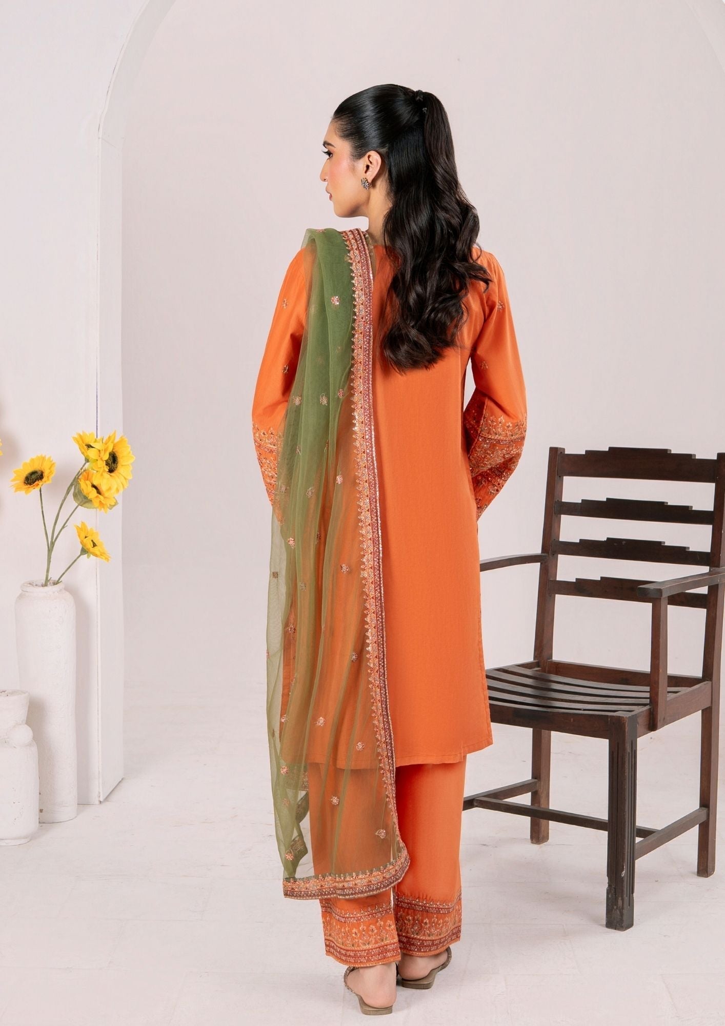 Alfatah Pret Embroidered Lawn ZAUQ S25 0006 Women 3pcs