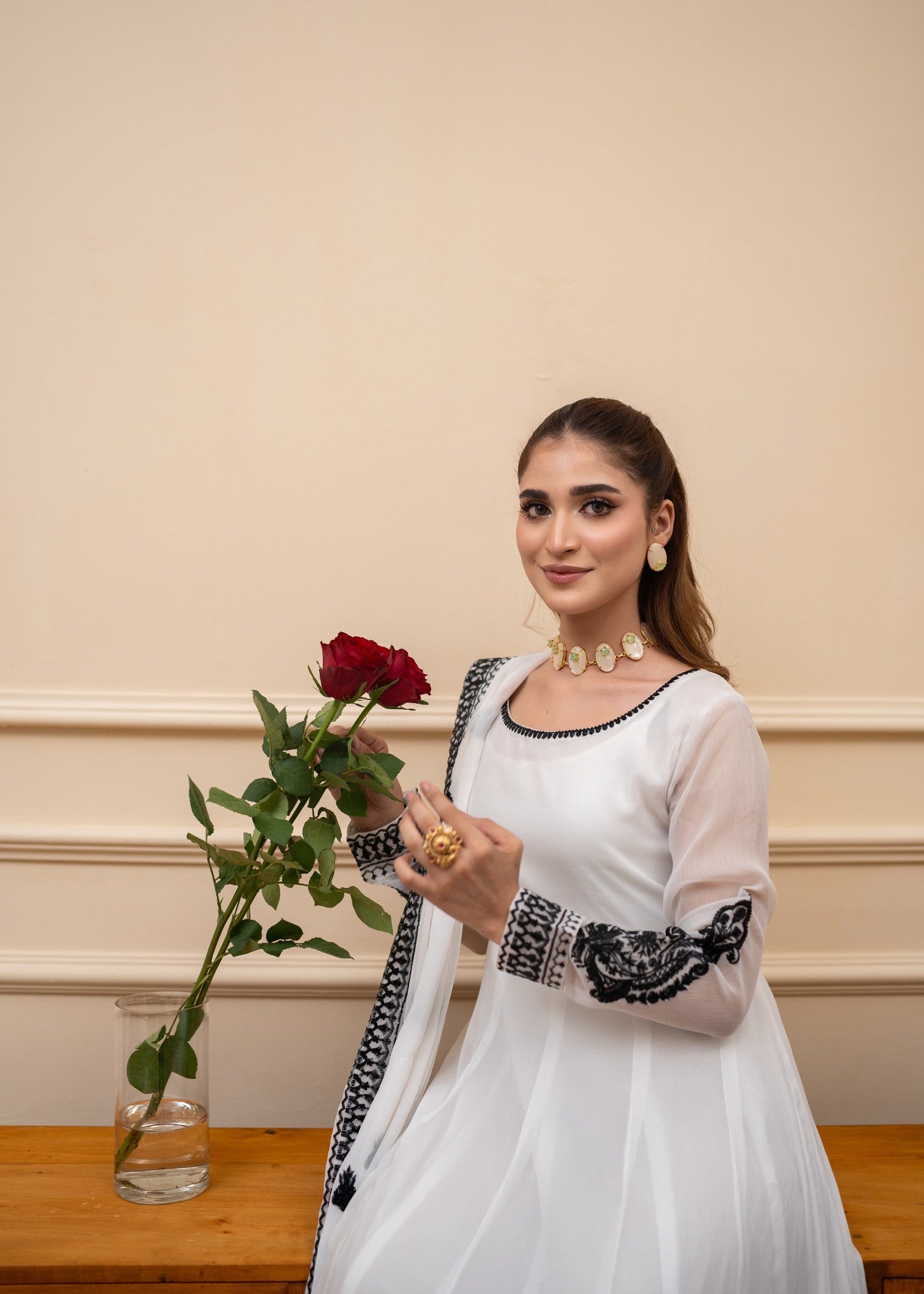 Alyssa WHITE EMBROIDED MAXI ALL951 Women 3pcs