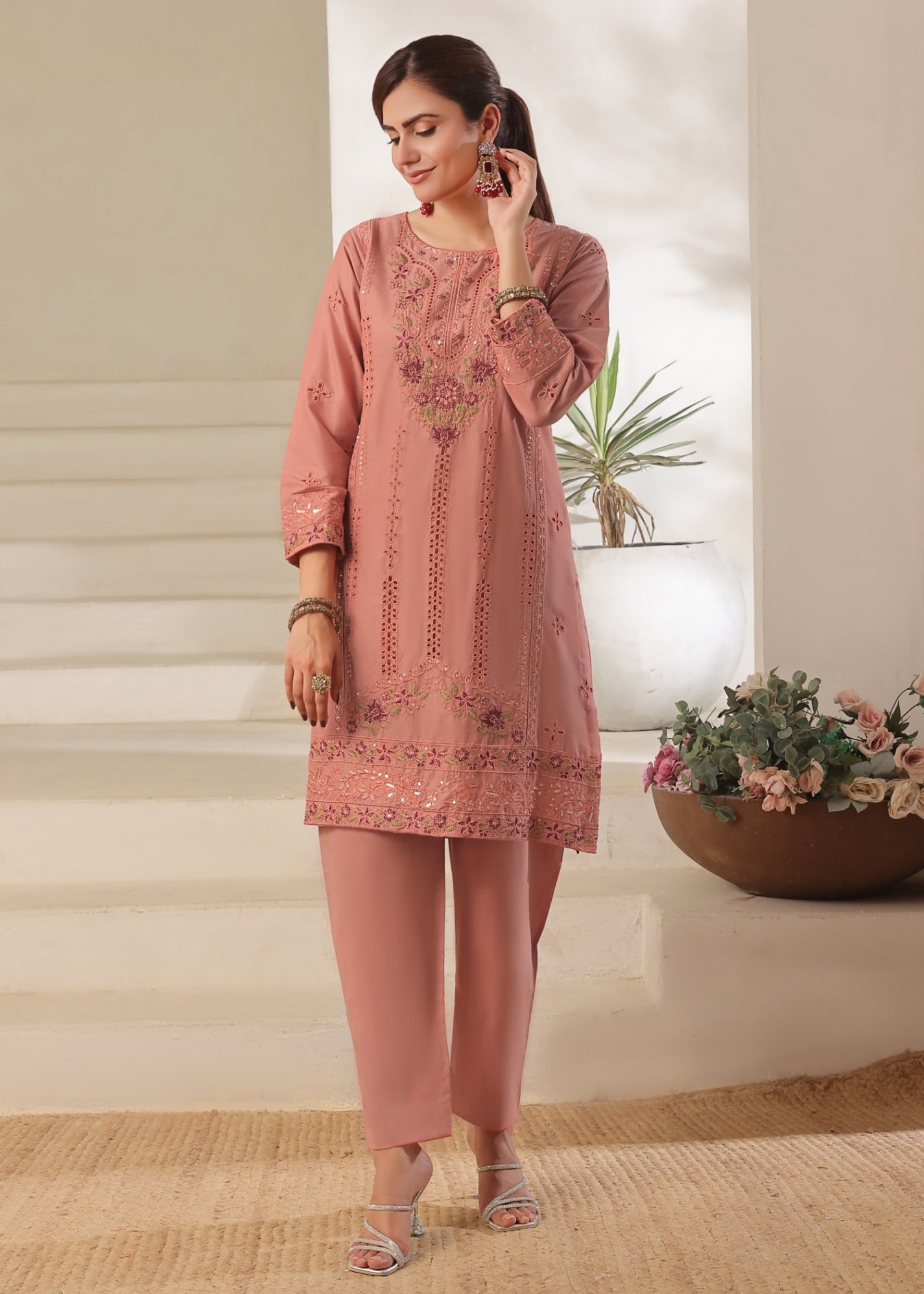 Ayra Pret Jhalak Cream Peach Women 2pcs