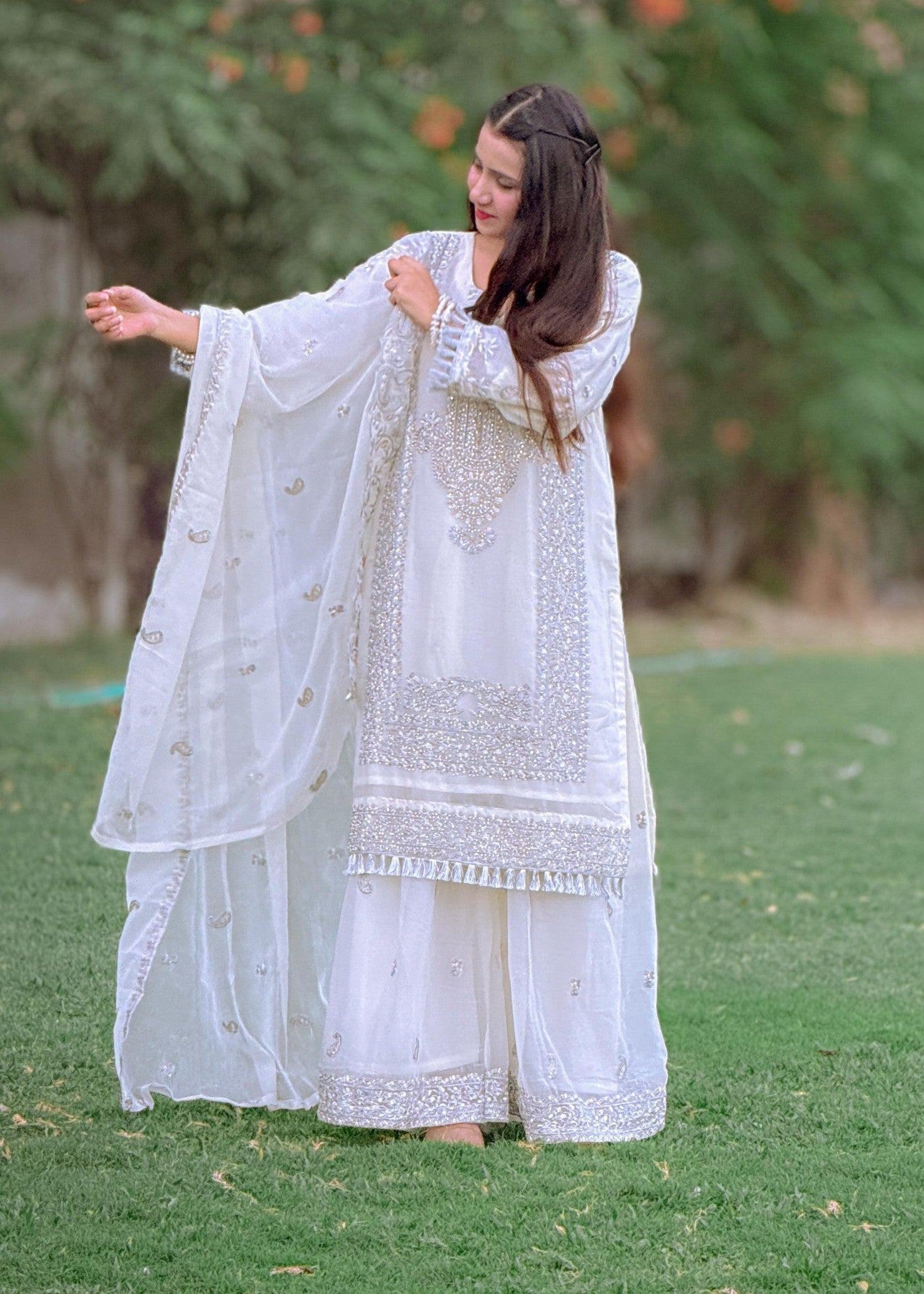 Inaaya Fashion Afsana off White Women 3pcs