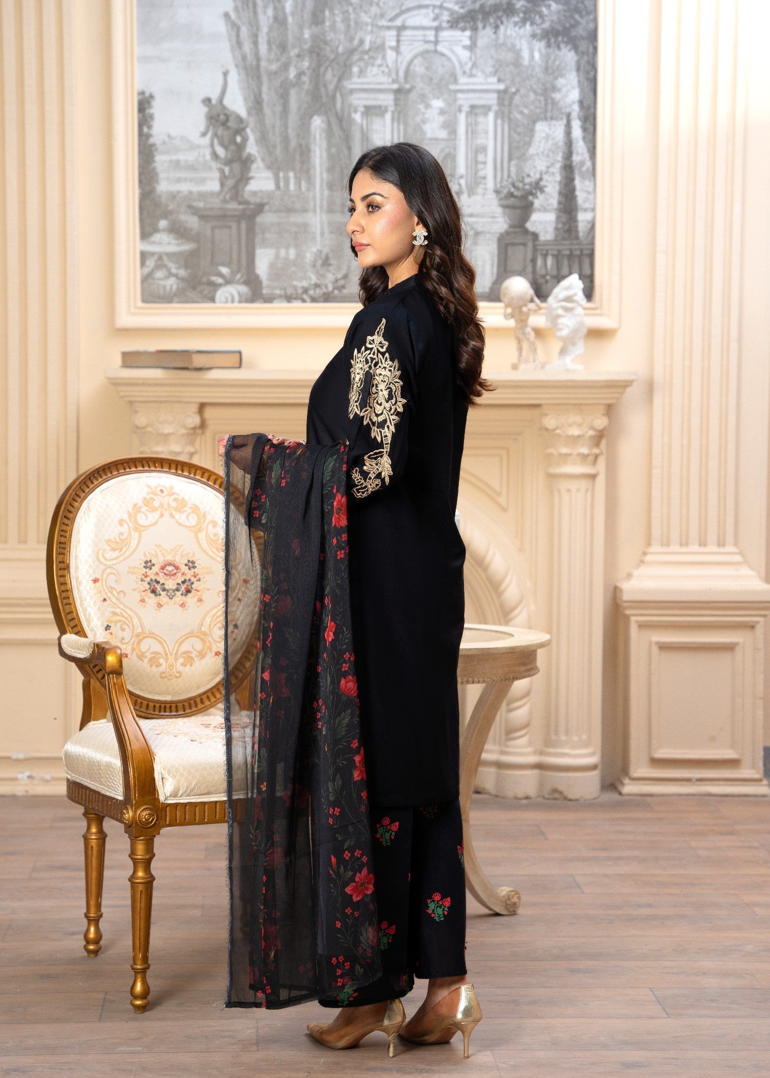 Fabric Garden Obsidian Shadow EMB Women 3pcs