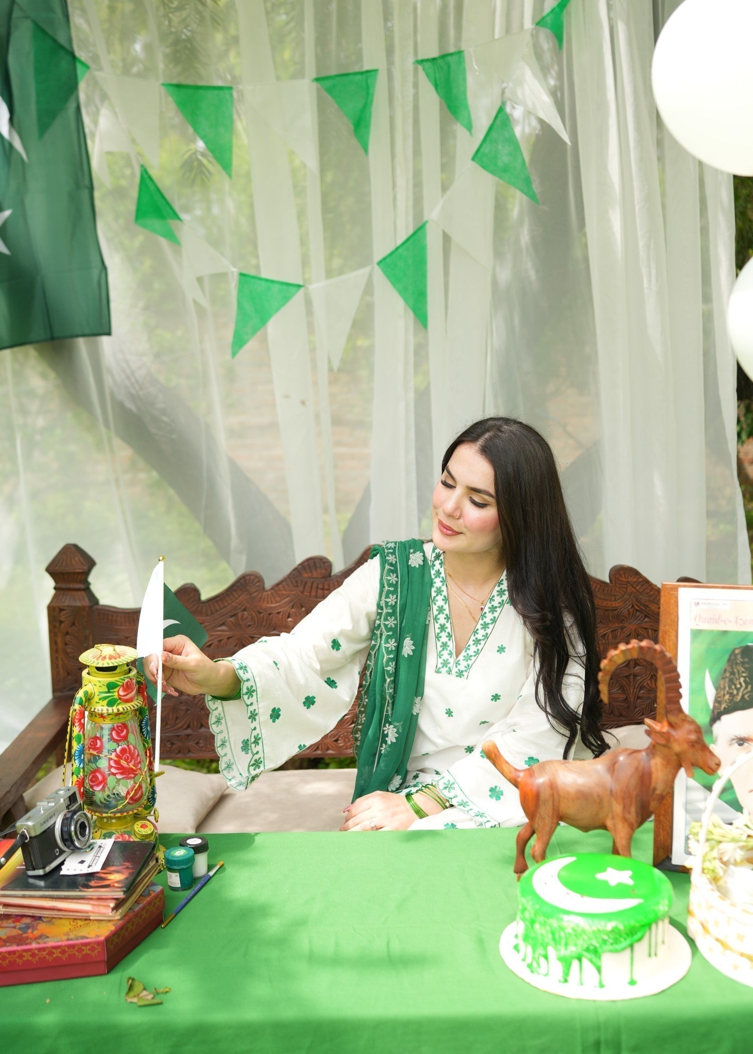 Aster Farshi Shalwar Pakistani Ethnic Lawn Dress Women 3pcs