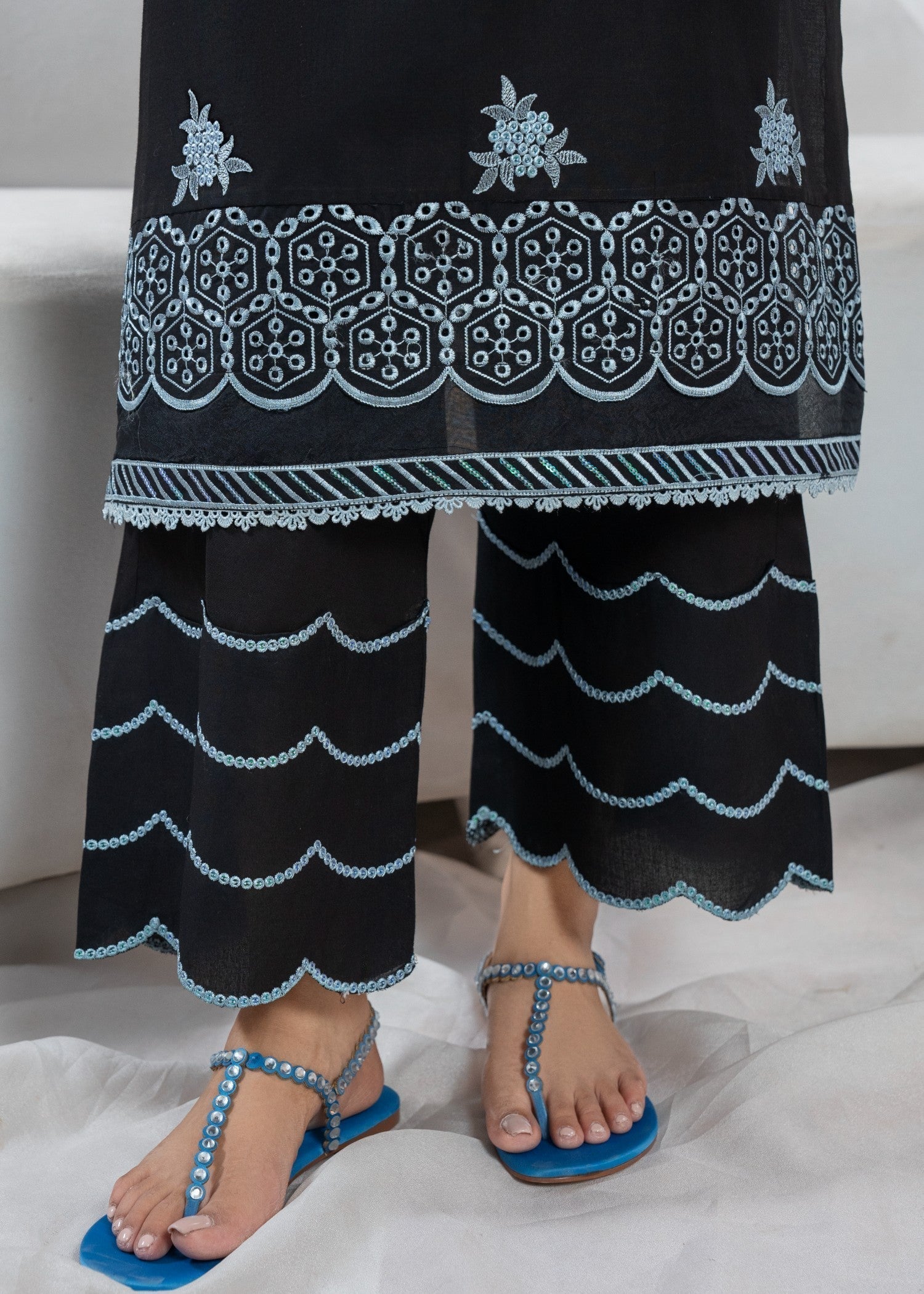 Zoya&Zafar Cross Stitch Pattern Women 2pcs