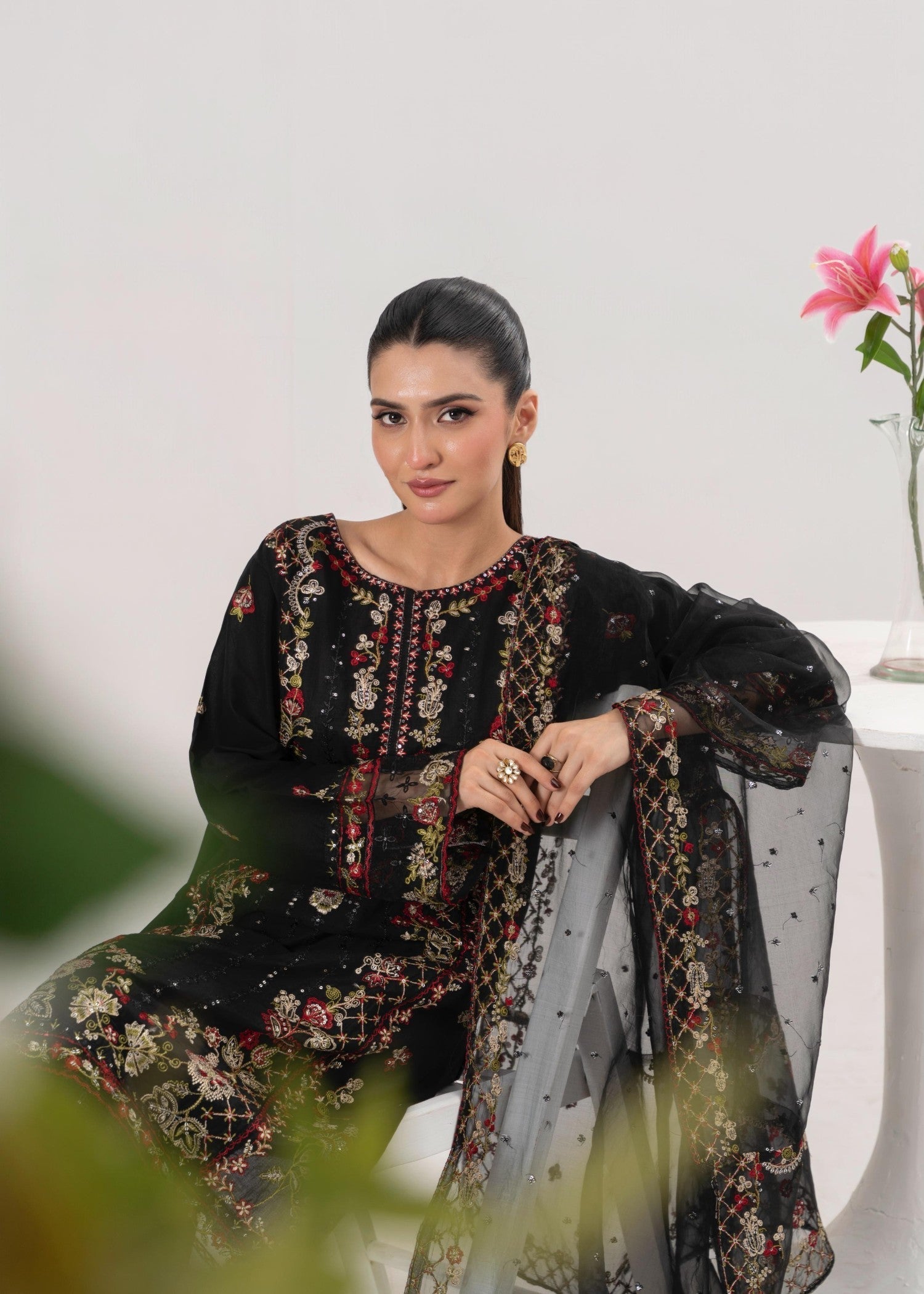 Stylish Collection AROOSH EMBROIDERED Women 3pcs